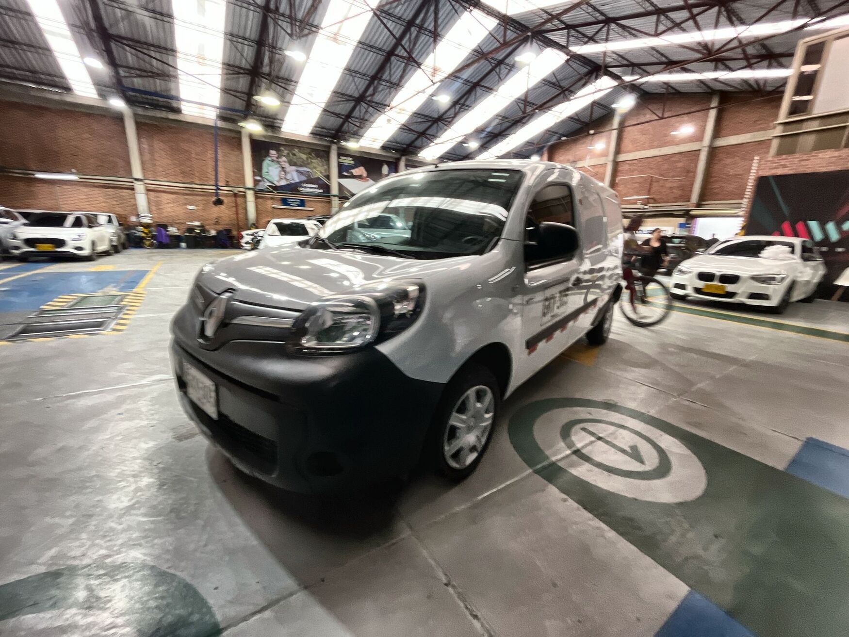 Renault - Kangoo ZE - 2020 image number 5