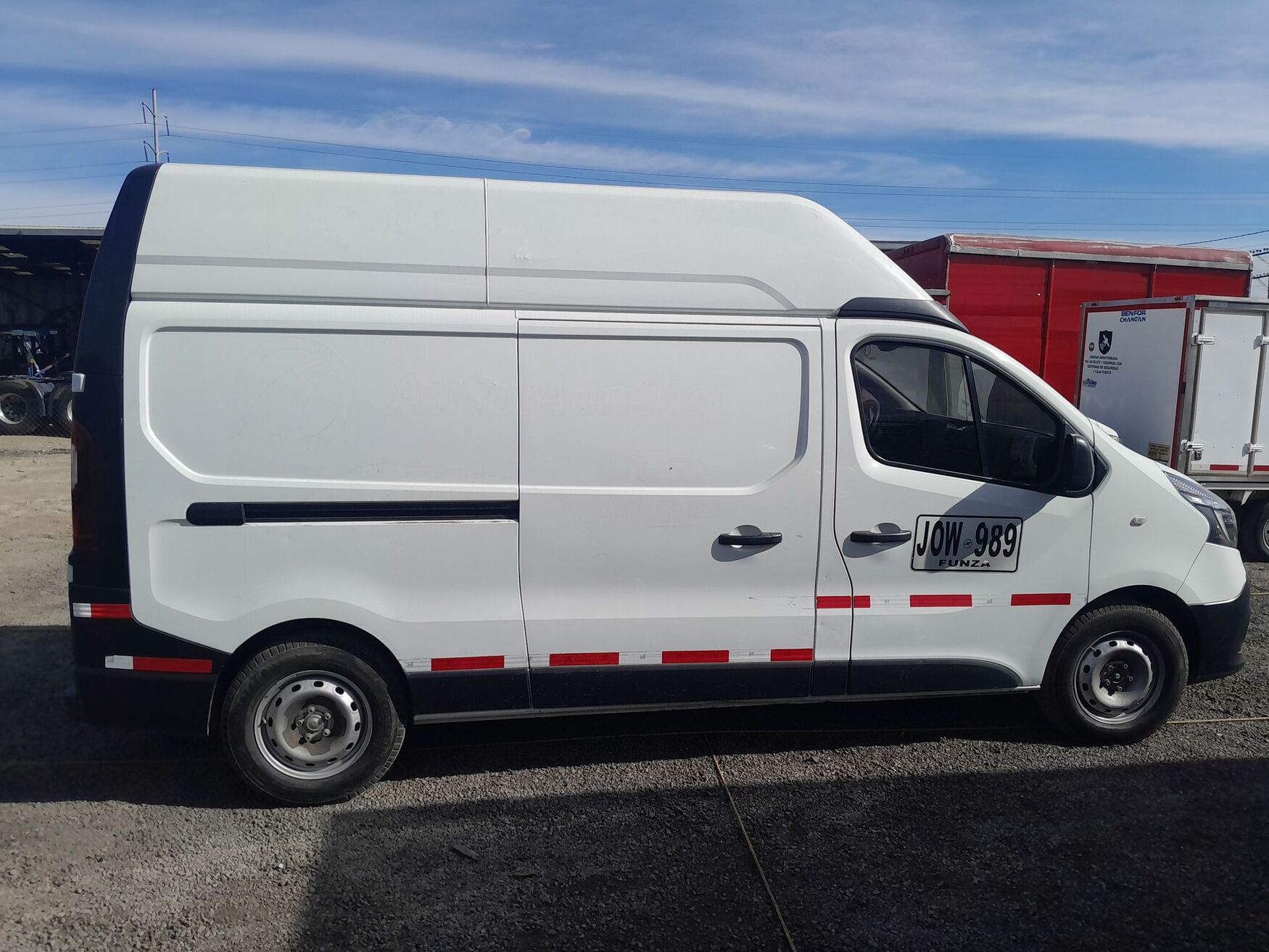 Renault - Trafic - 2021 image number 10