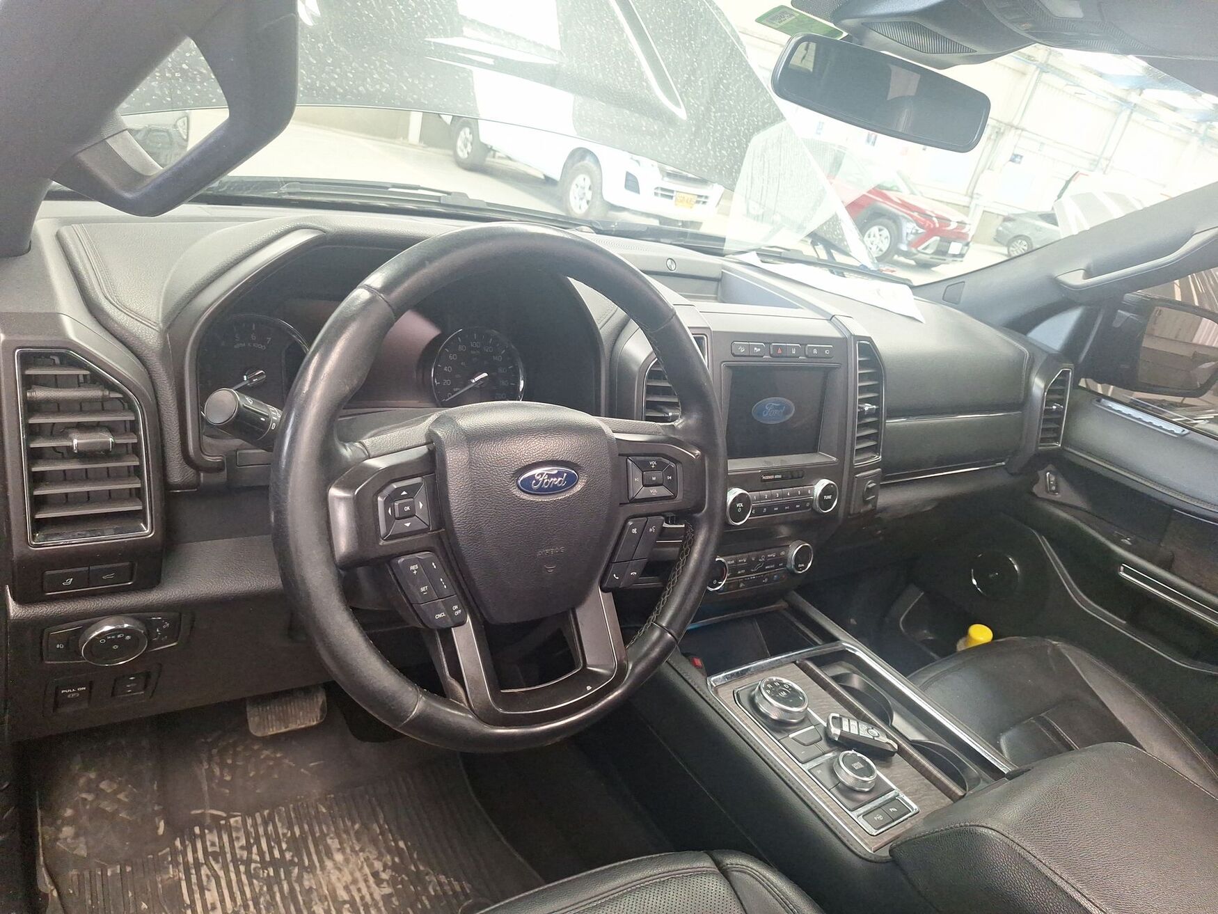 Ford - Expedition - 2020 image number 11