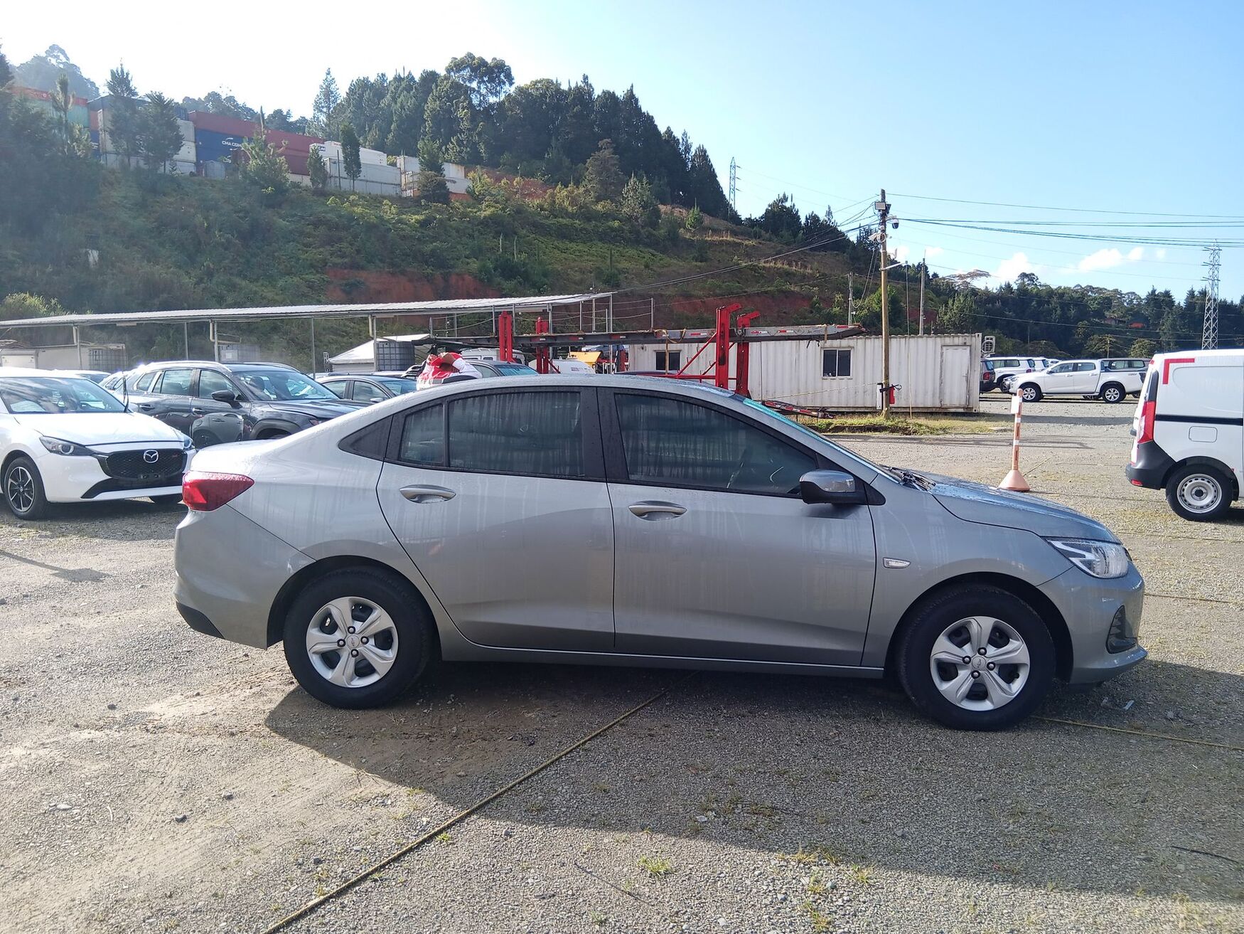 Chevrolet - Onix - 2025 image number 10