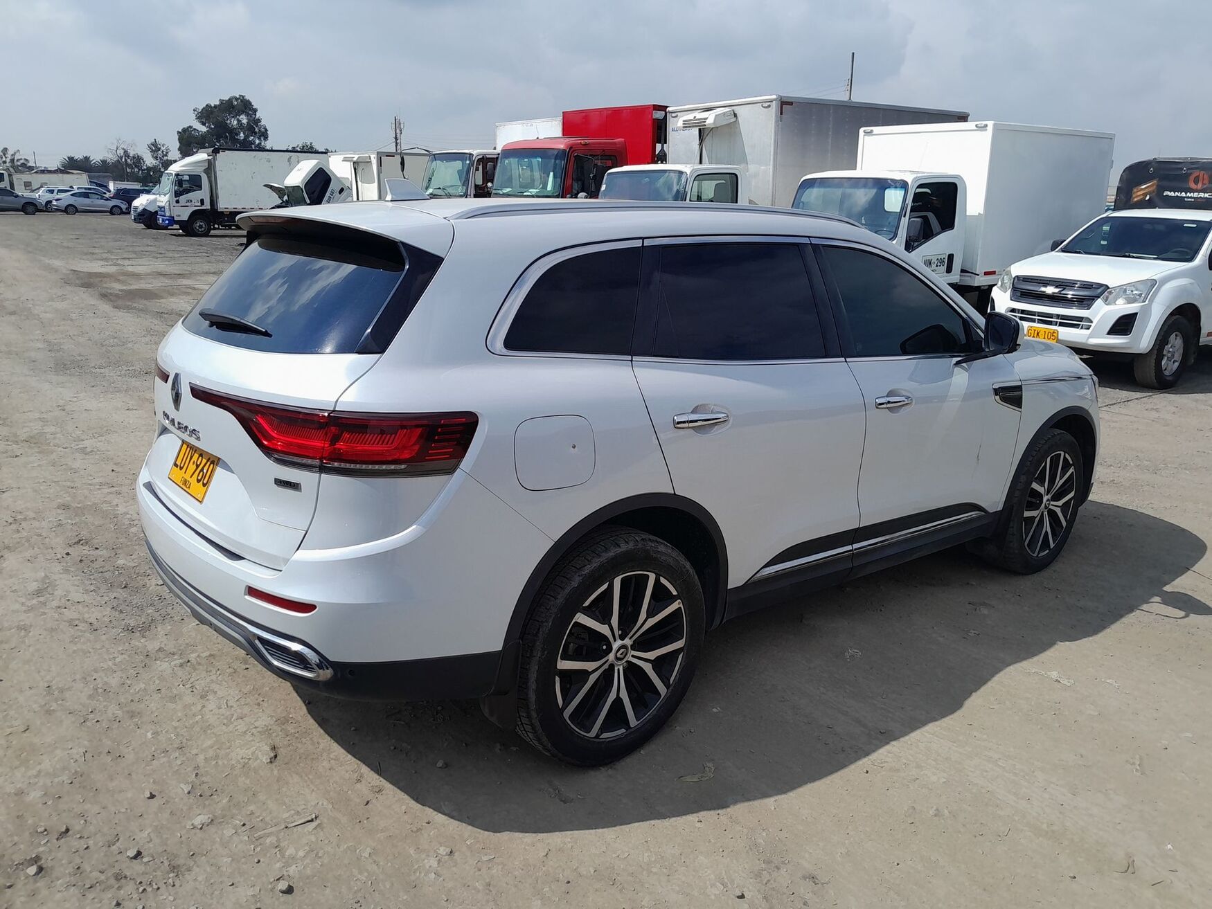 Renault - Koleos - 2023 image number 9