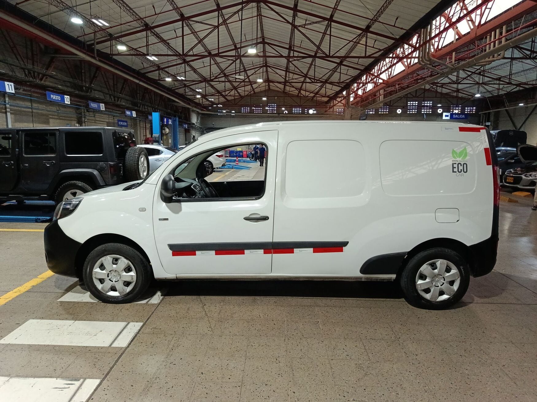 Renault - Kangoo ZE - 2020 image number 6
