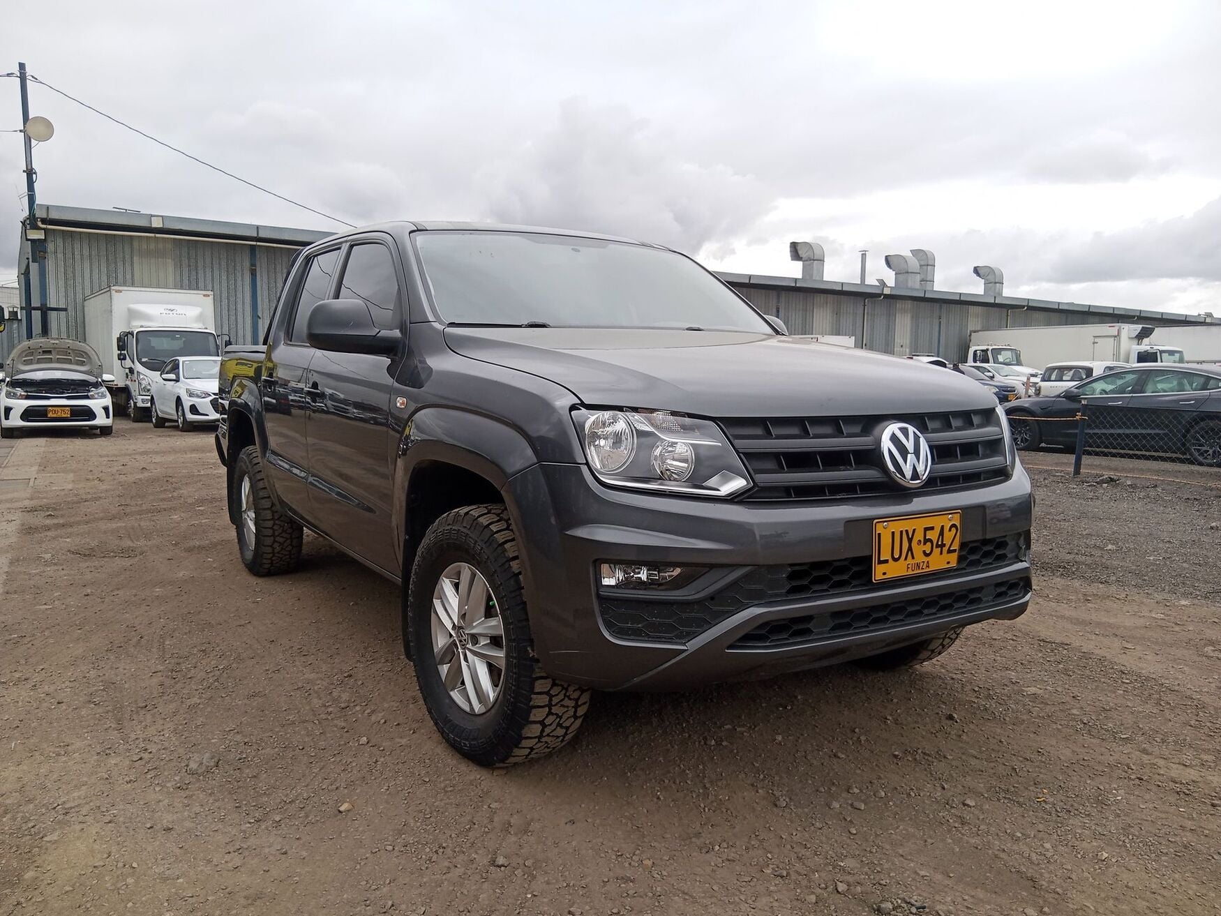Volkswagen - Amarok - 2023 image number 1