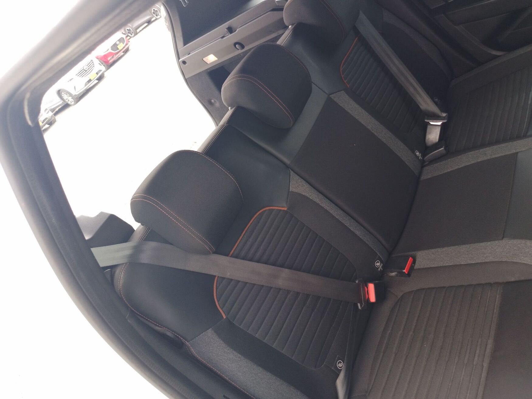 Renault - Duster - 2025 image number 3