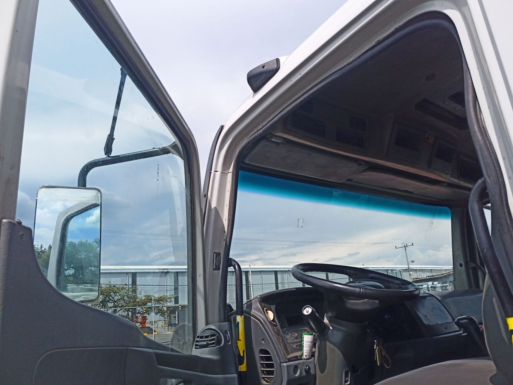 Mercedes Benz - Atego - 2007 image number 2