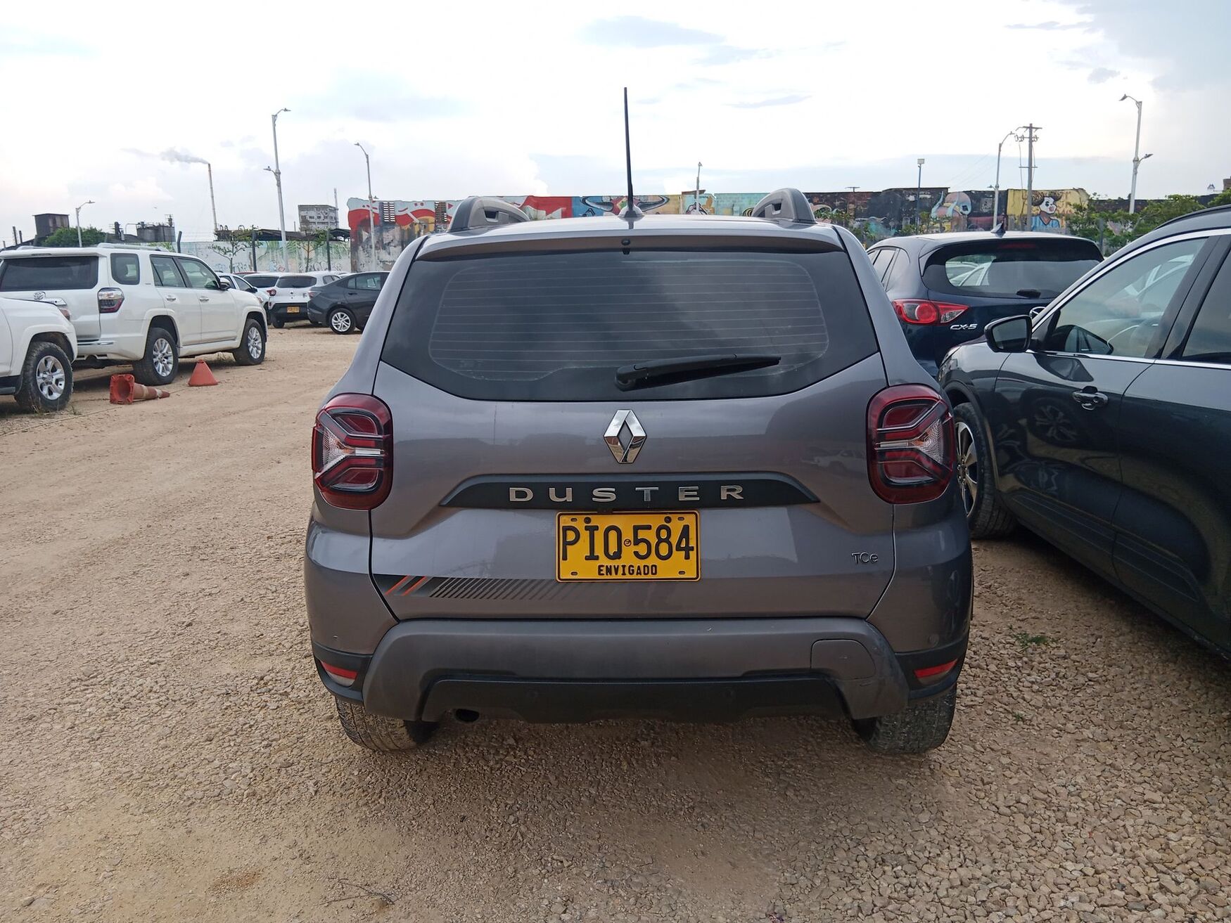 Renault - Duster - 2025 image number 8