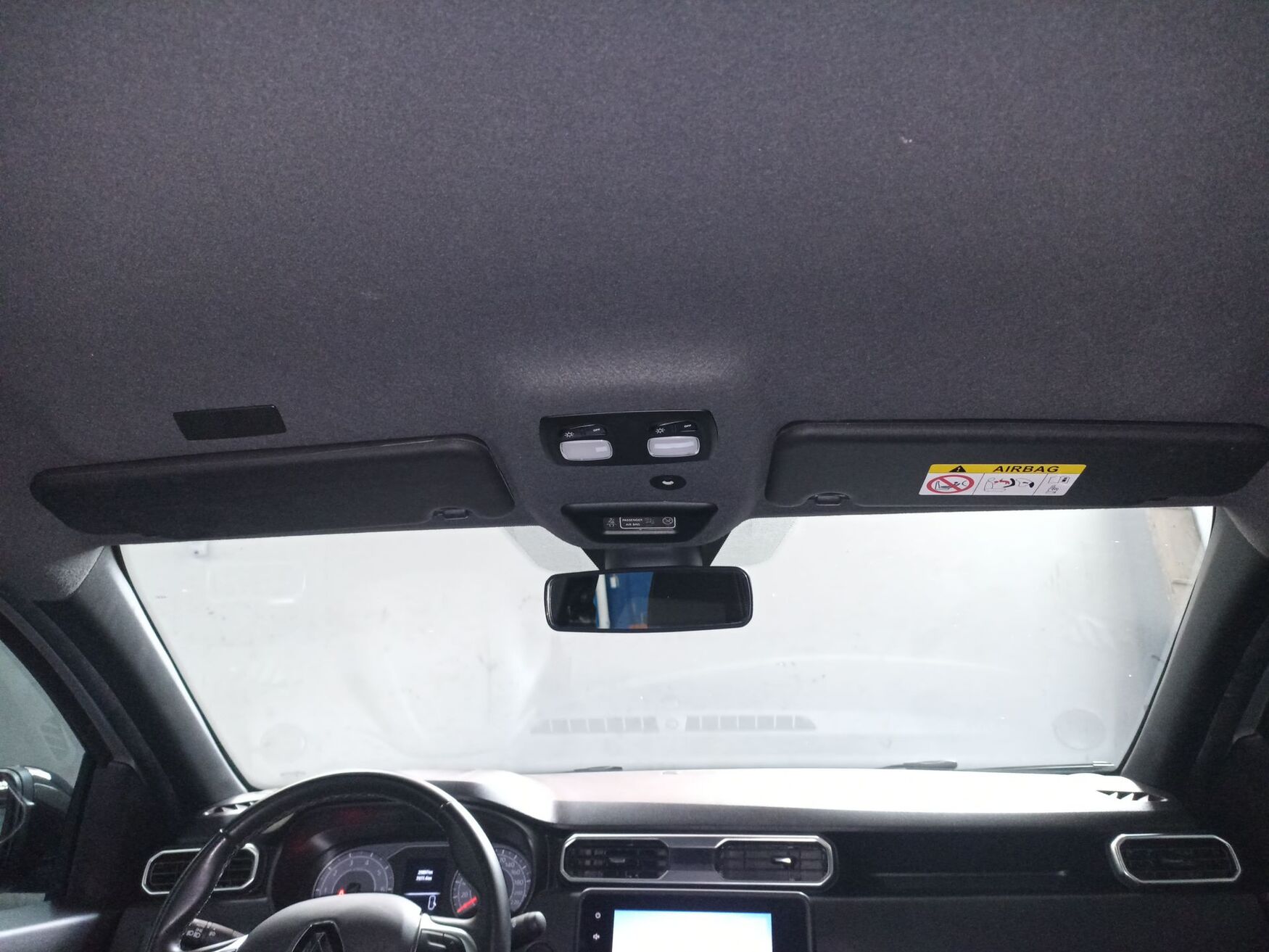 Renault - Duster - 2025 image number 11