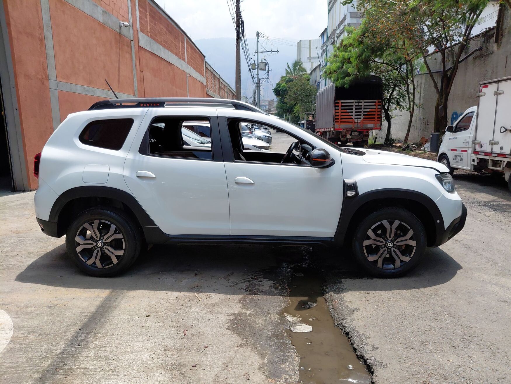 Renault - Duster - 2025 image number 10