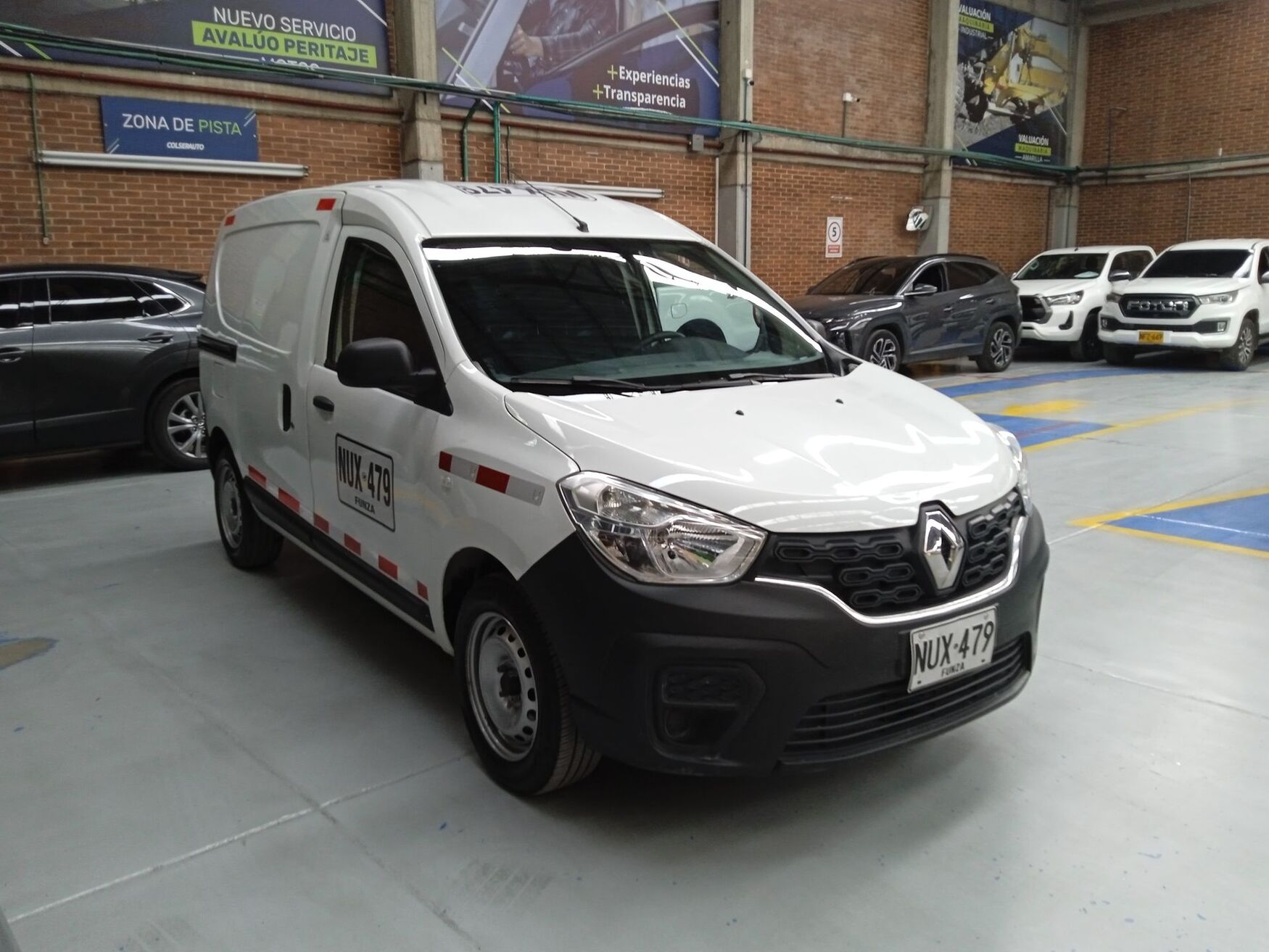 Renault - Kangoo - 2025 image number 1