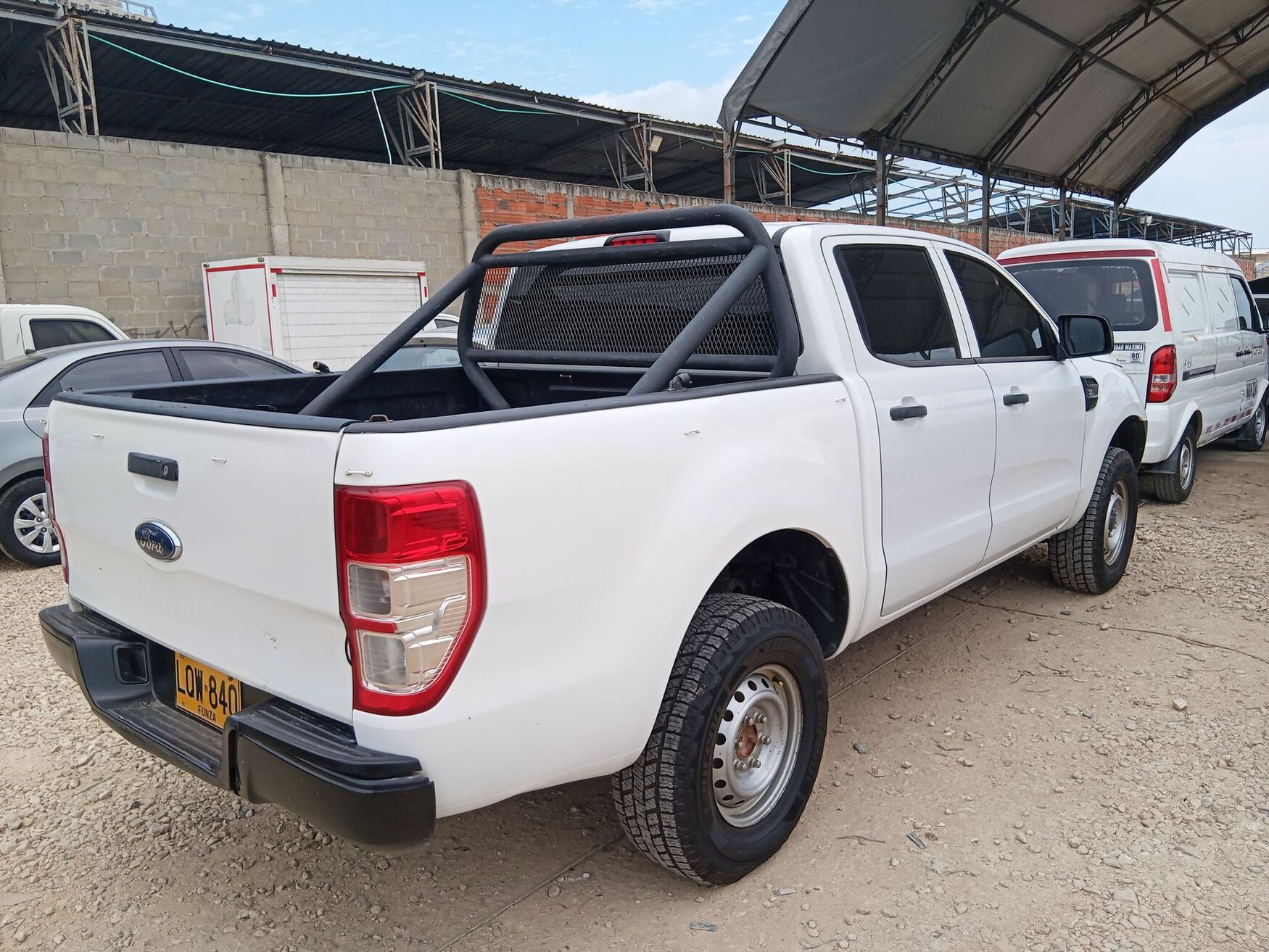 Ford - Ranger - 2023 image number 9