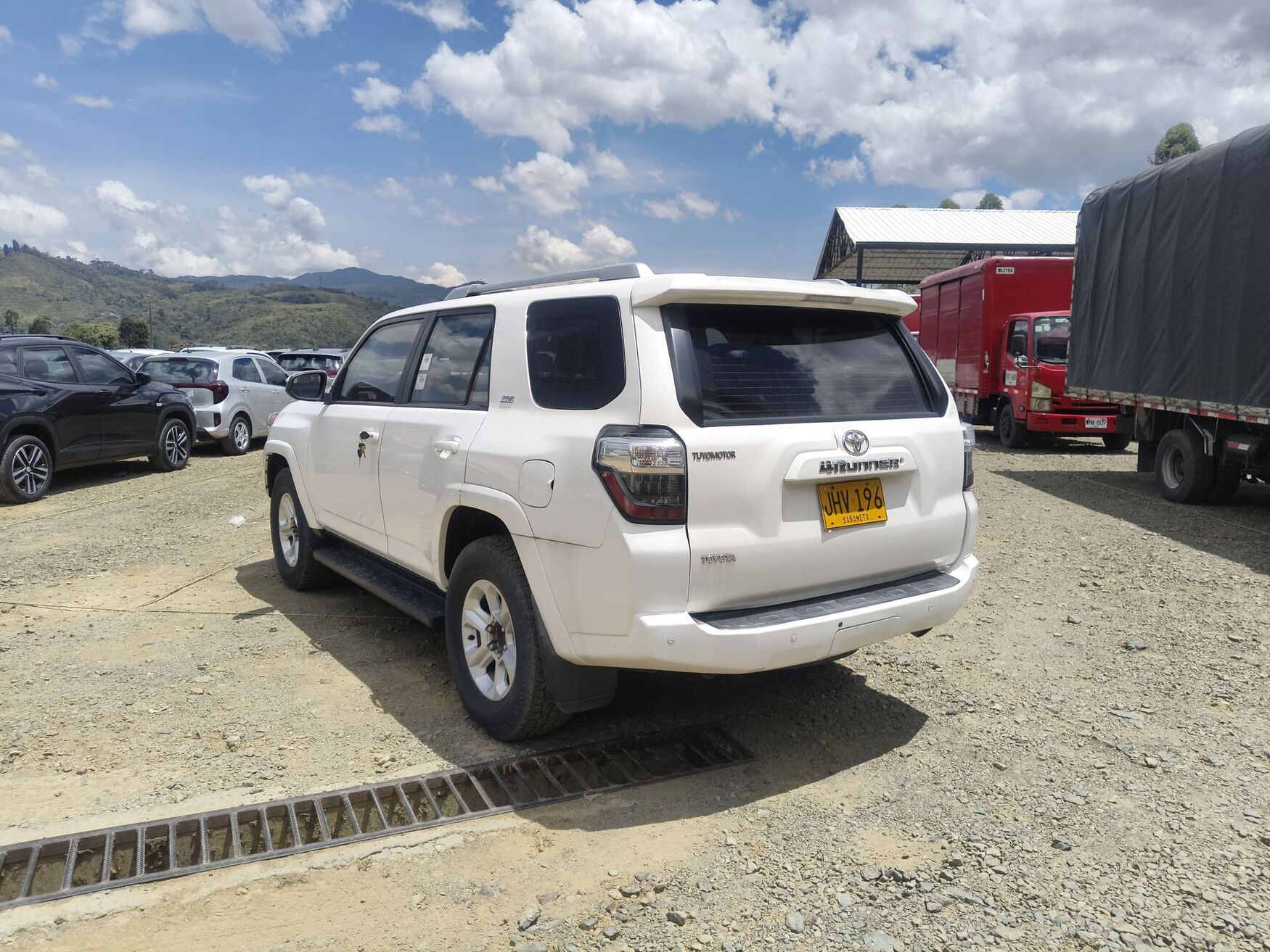 Toyota - 4Runner - 2018 image number 7