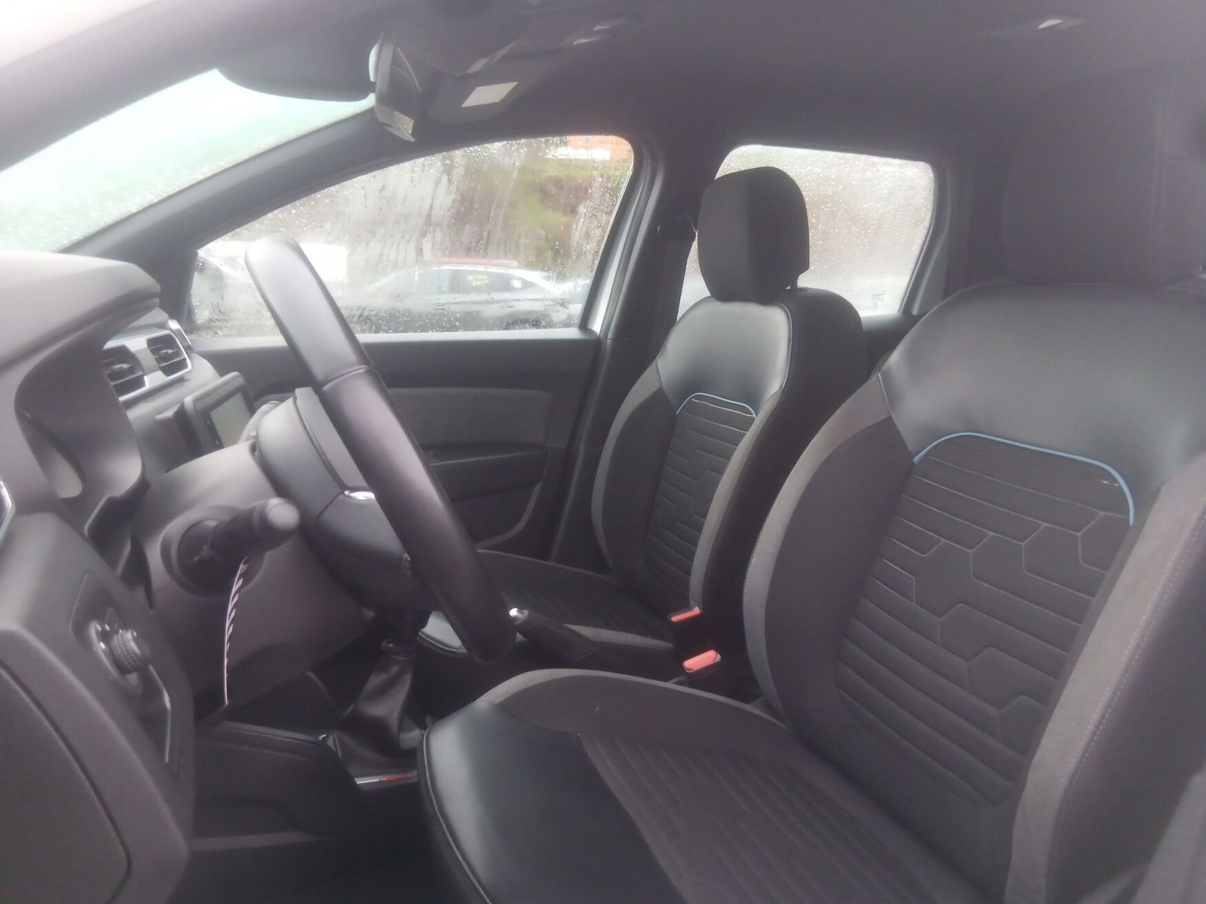 Renault - Duster - 2024 image number 3
