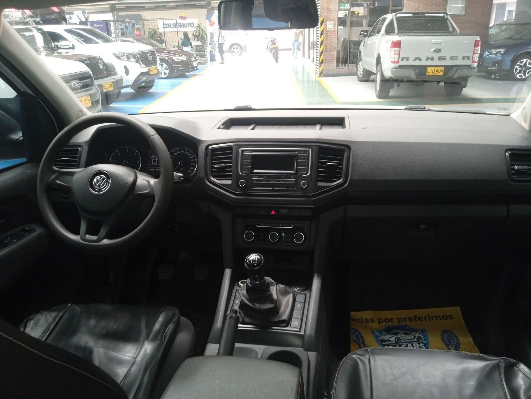 Volkswagen - Amarok - 2023 image number 11