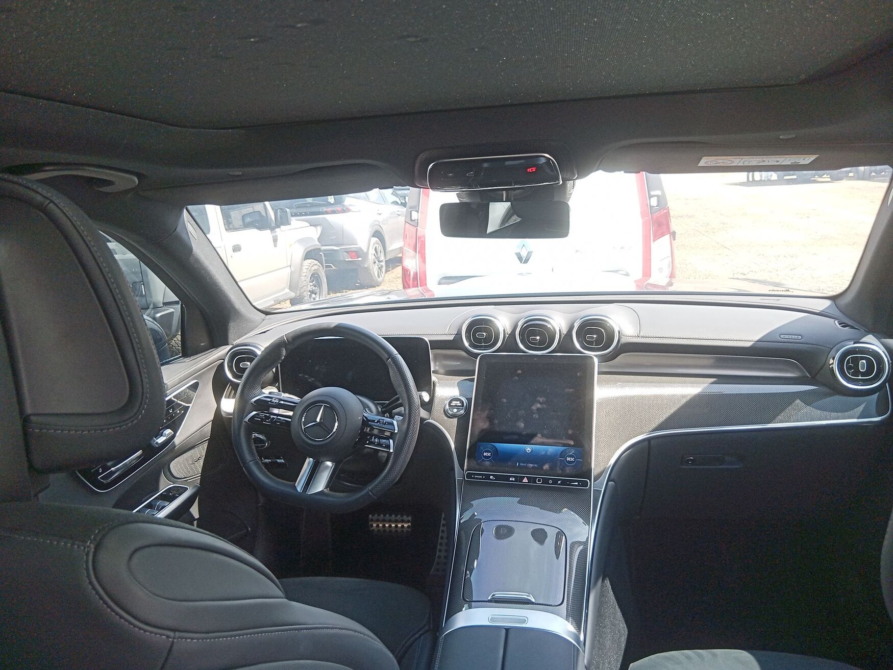Mercedes Benz - GLC 300 - 2023 image number 11