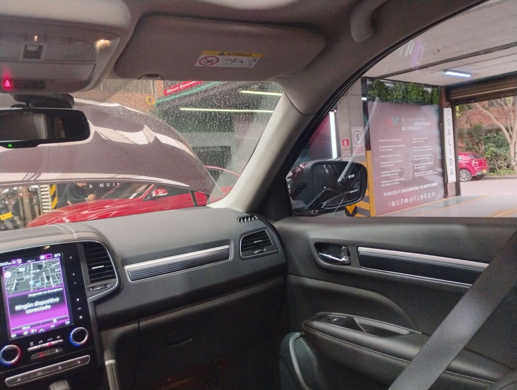 Renault - Koleos - 2023 image number 11