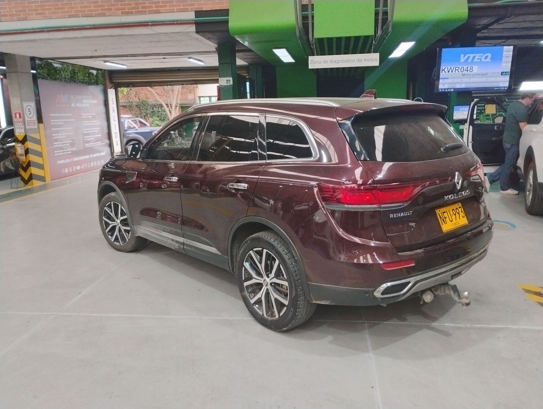 Renault - Koleos - 2023 image number 7