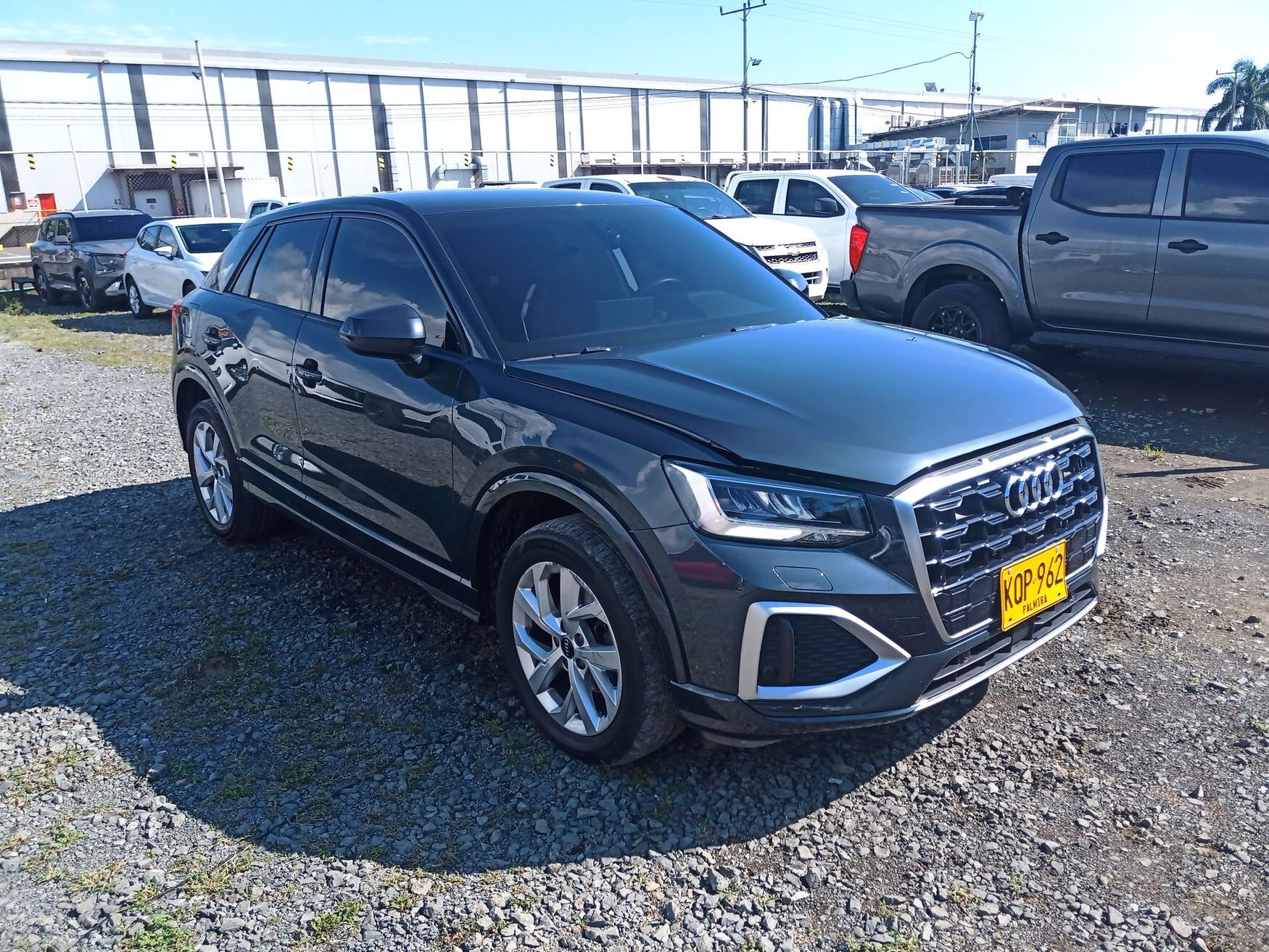 Audi - Q2 - 2022 image number 1