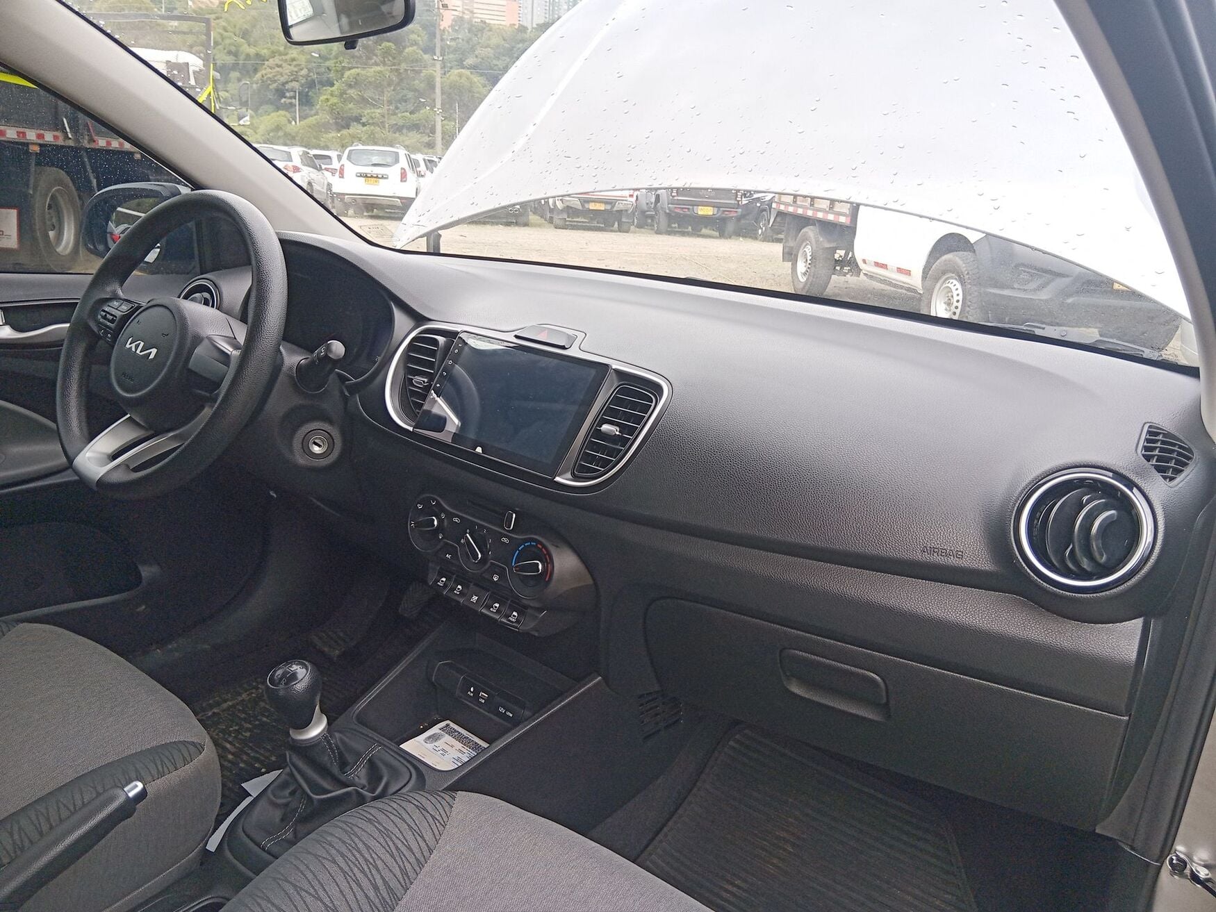 Kia - Soluto - 2026 image number 23