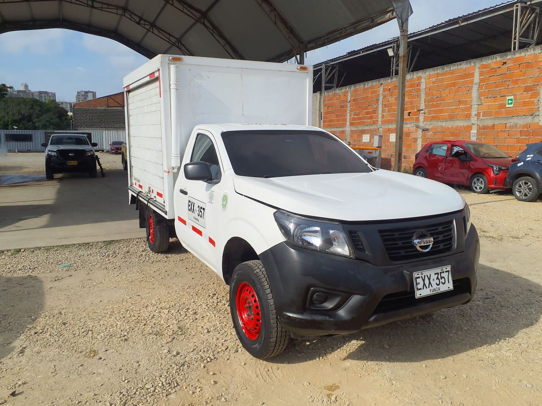 Nissan - Frontier - 2019 image number 1