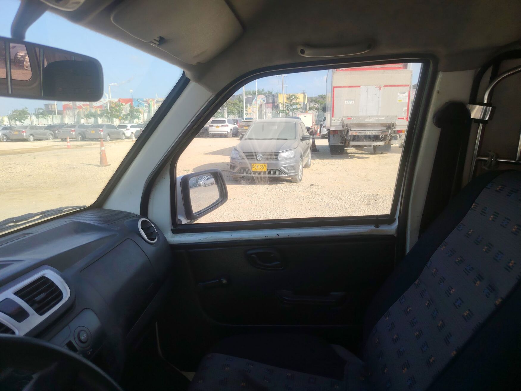 DFSK - K05S - 2023 image number 2