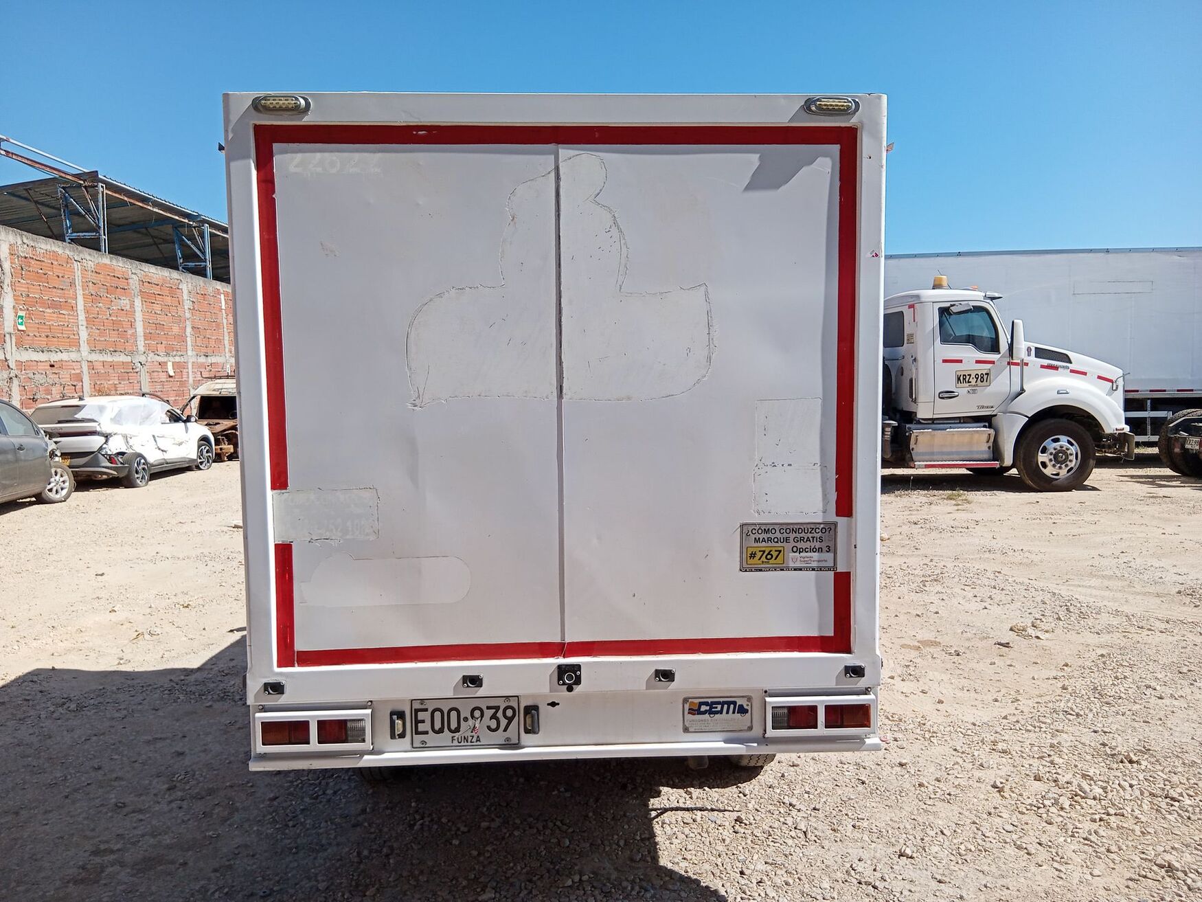 Nissan - Frontier - 2019 image number 8