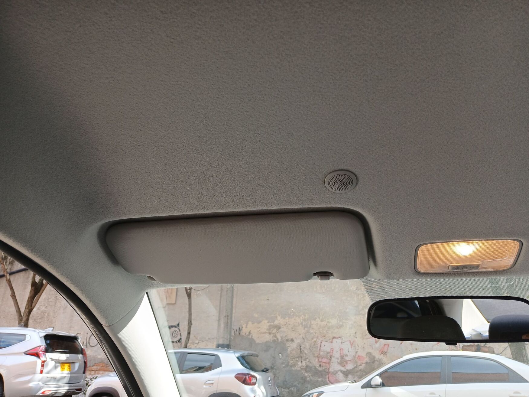 Kia - Soluto - 2025 image number 2