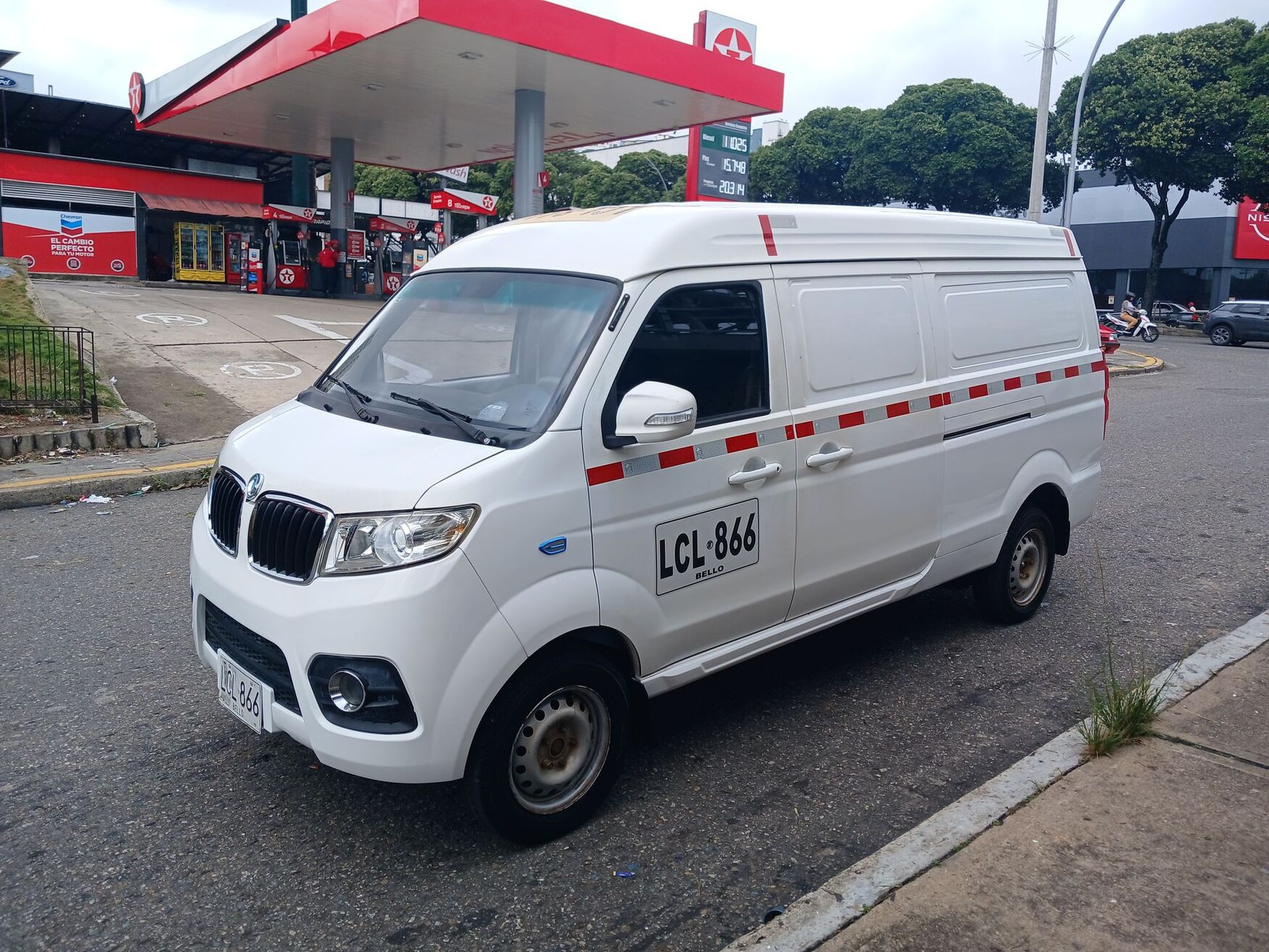 Dongfeng - E-Cargo 1T - 2022 image number 5