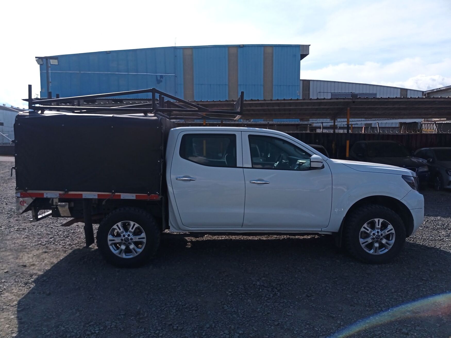 Nissan - Frontier - 2025 image number 10