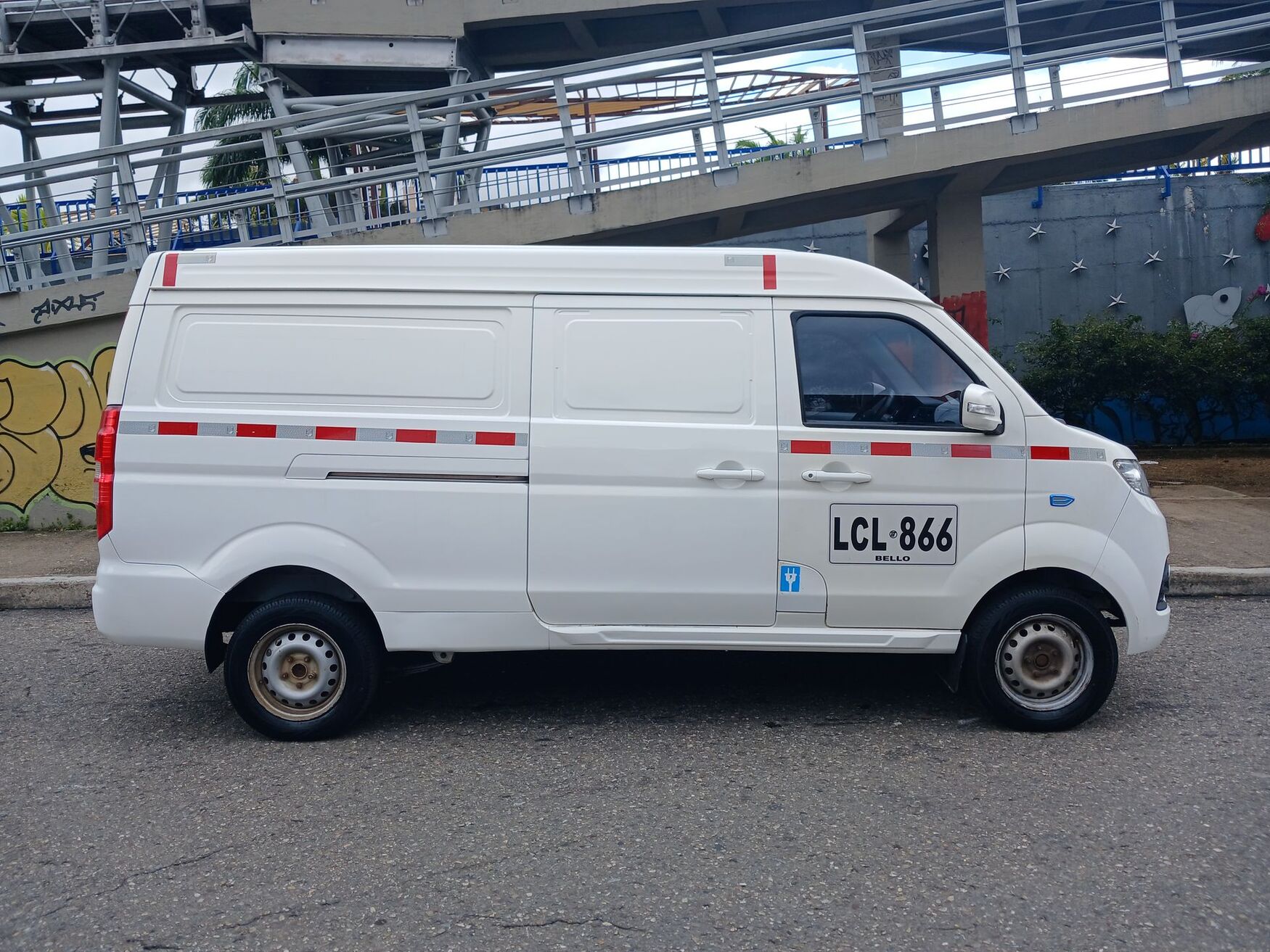 Dongfeng - E-Cargo 1T - 2022 image number 10