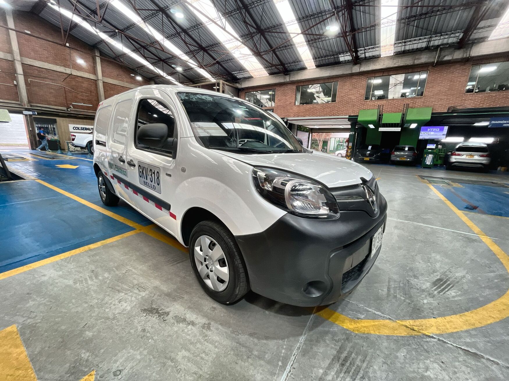 Renault - Kangoo ZE - 2020 image number 1