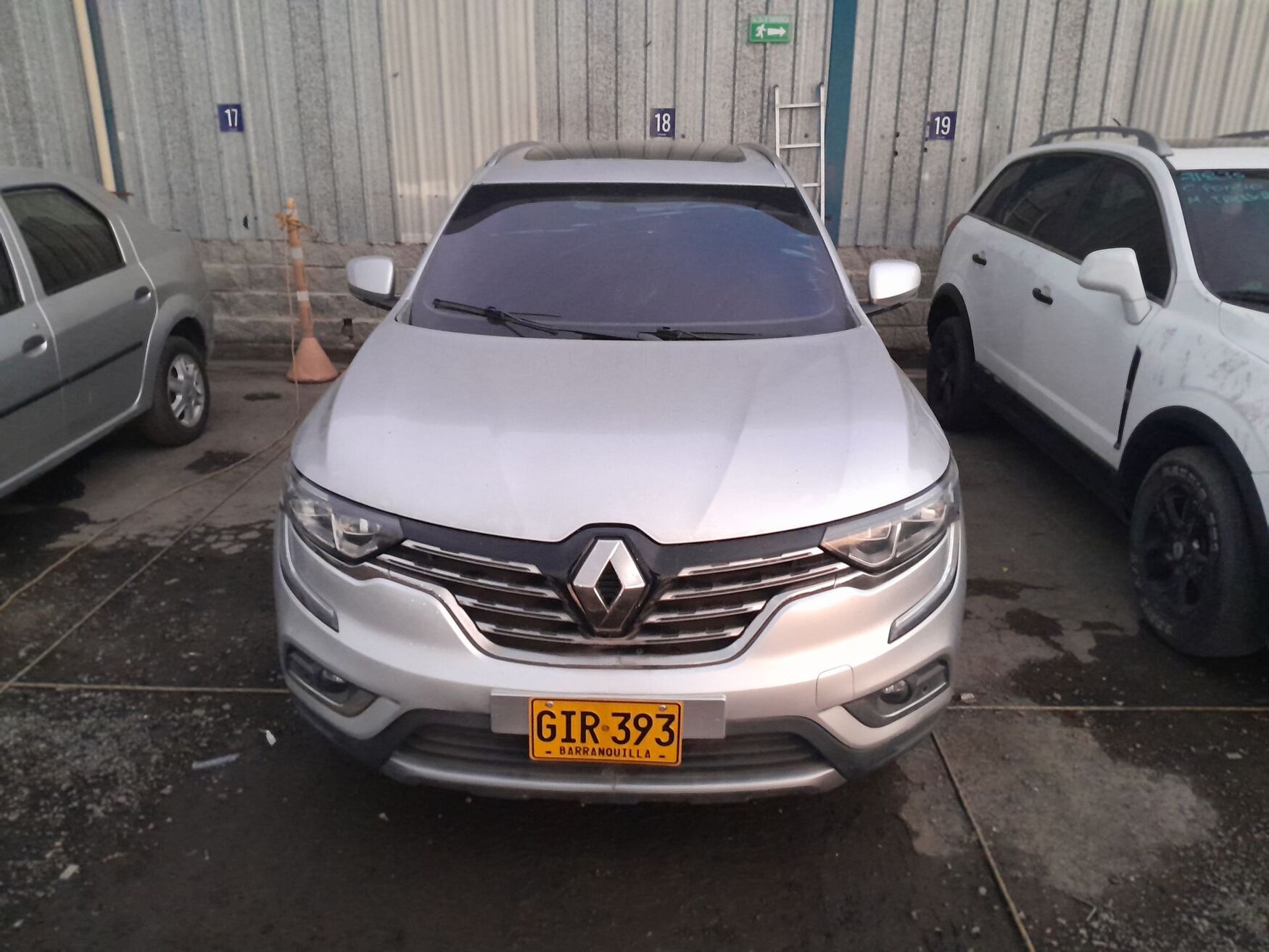 Renault - Koleos - 2020 image number 4