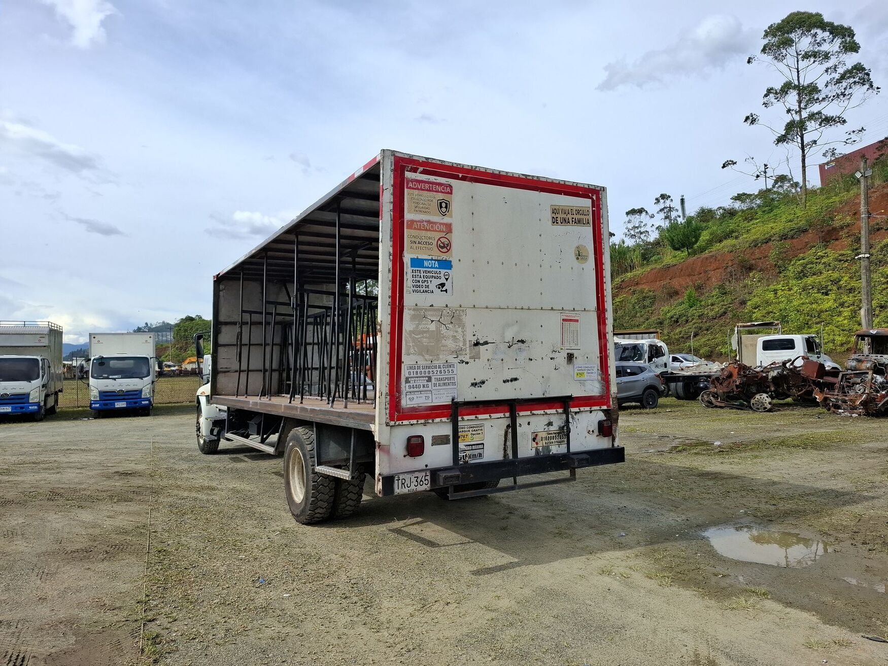 International - 4300 - 2012 image number 7