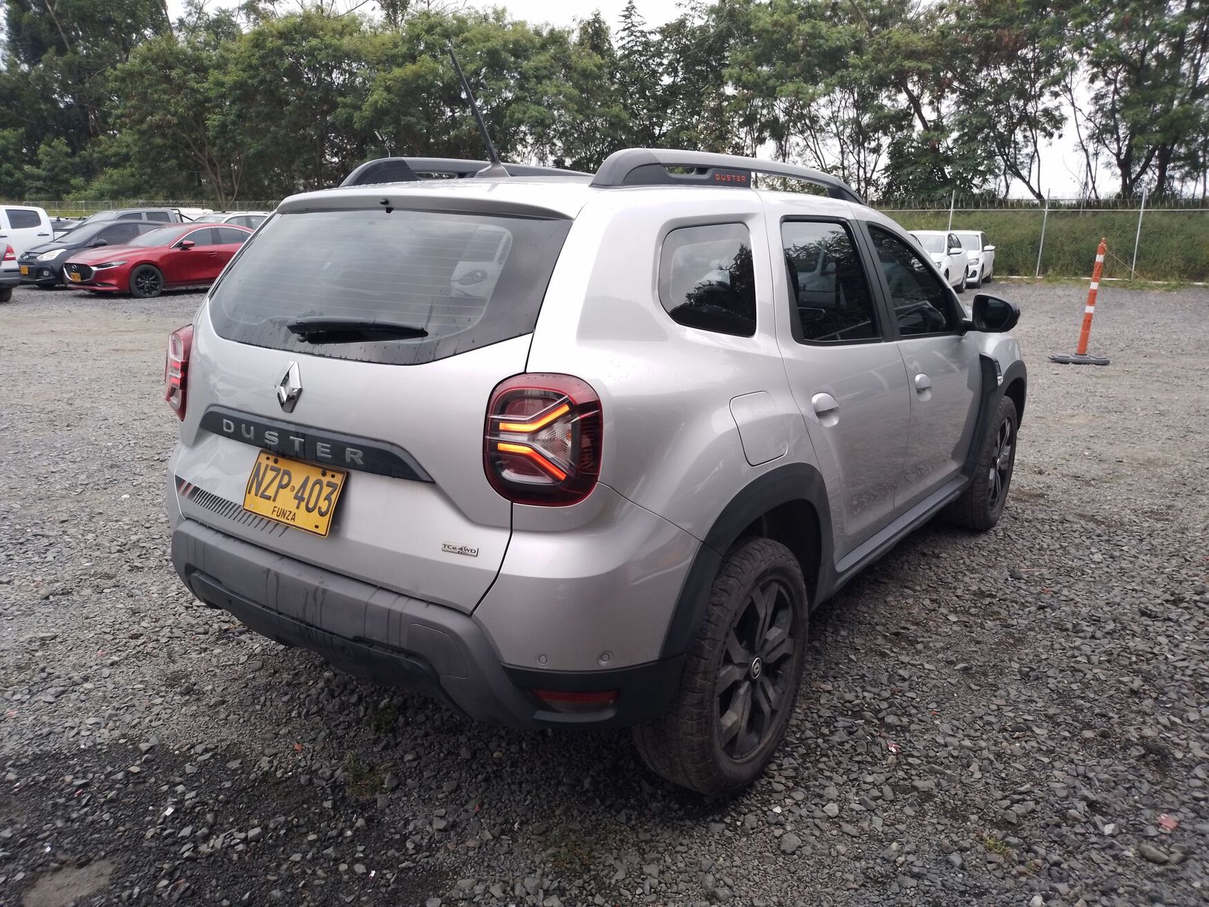 Renault - Duster - 2025 image number 9