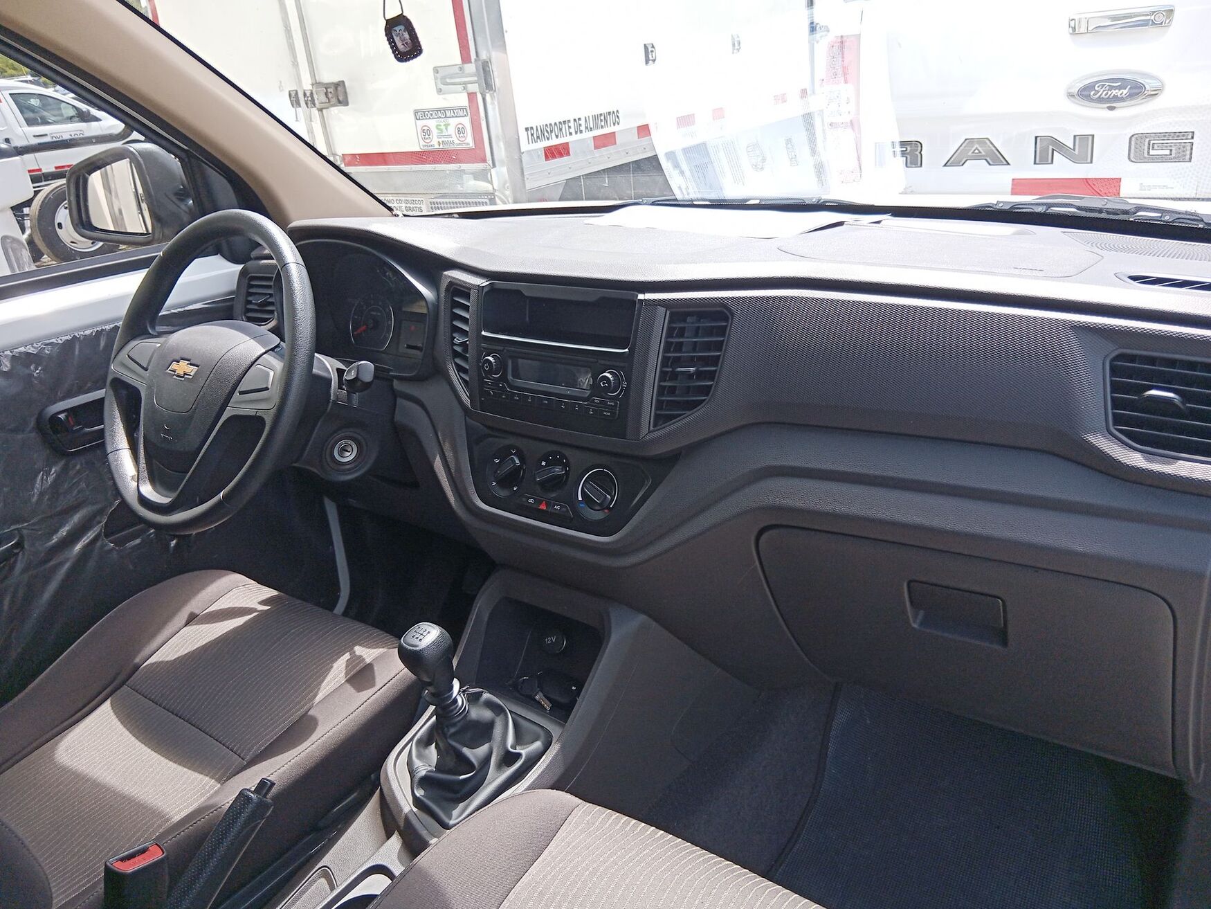 Chevrolet - N400 - 2025 image number 11