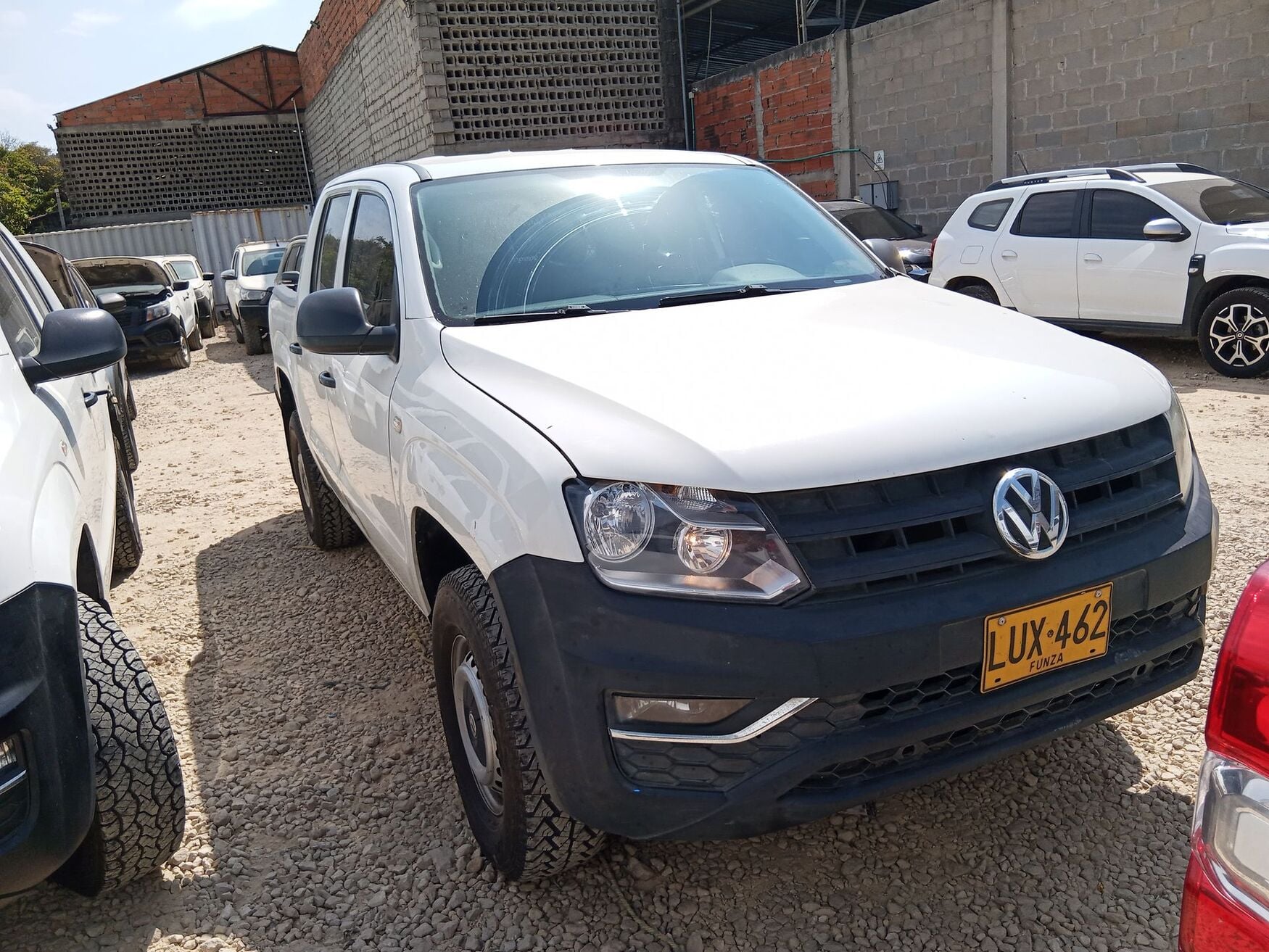 Volkswagen - Amarok - 2023 image number 1
