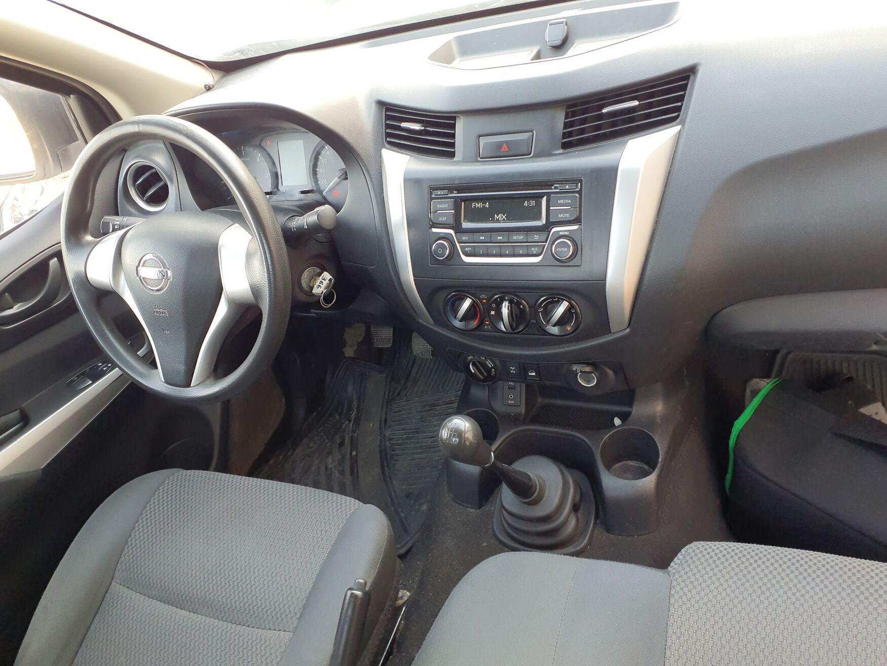 Nissan - Frontier - 2021 image number 11