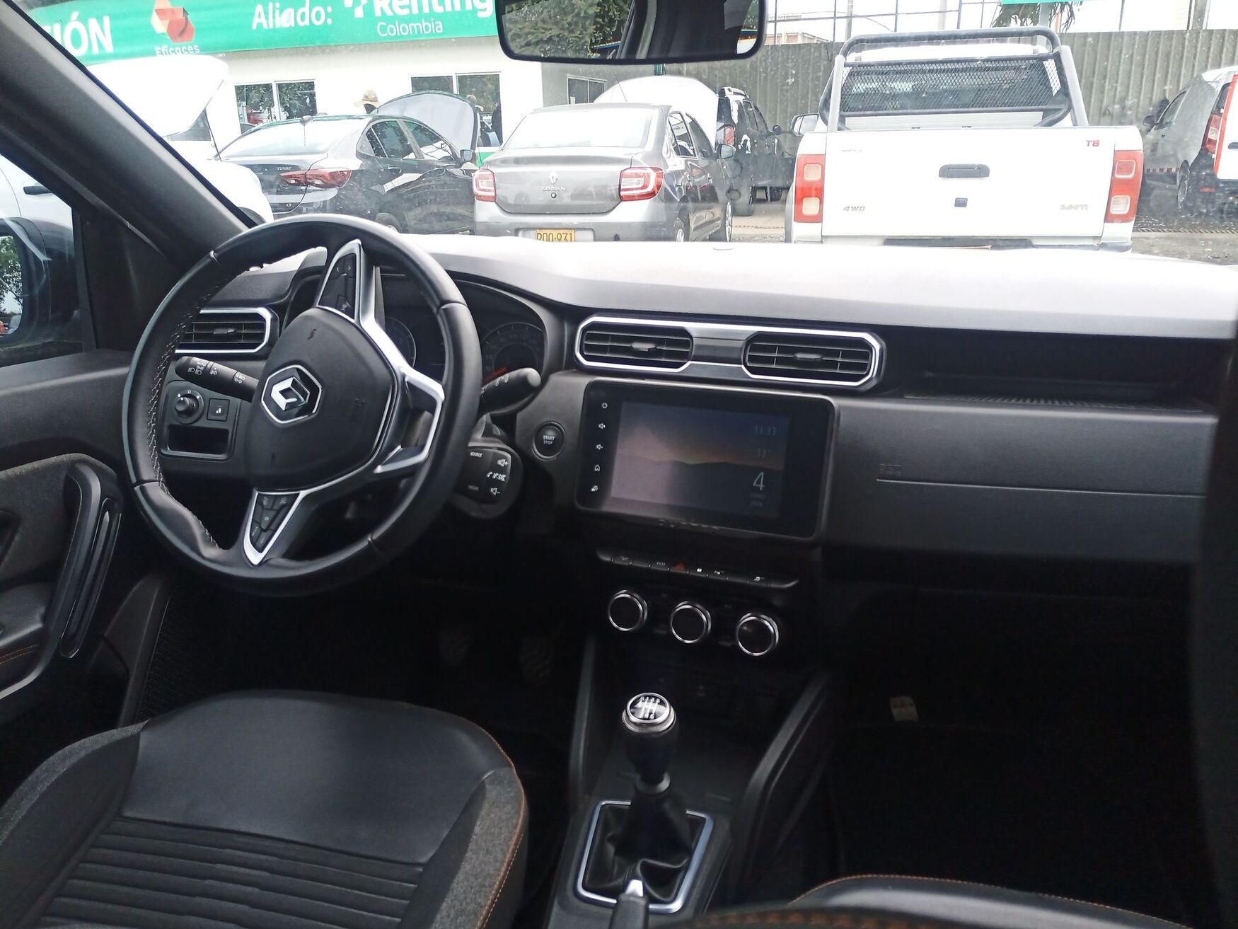 Renault - Duster - 2025 image number 11