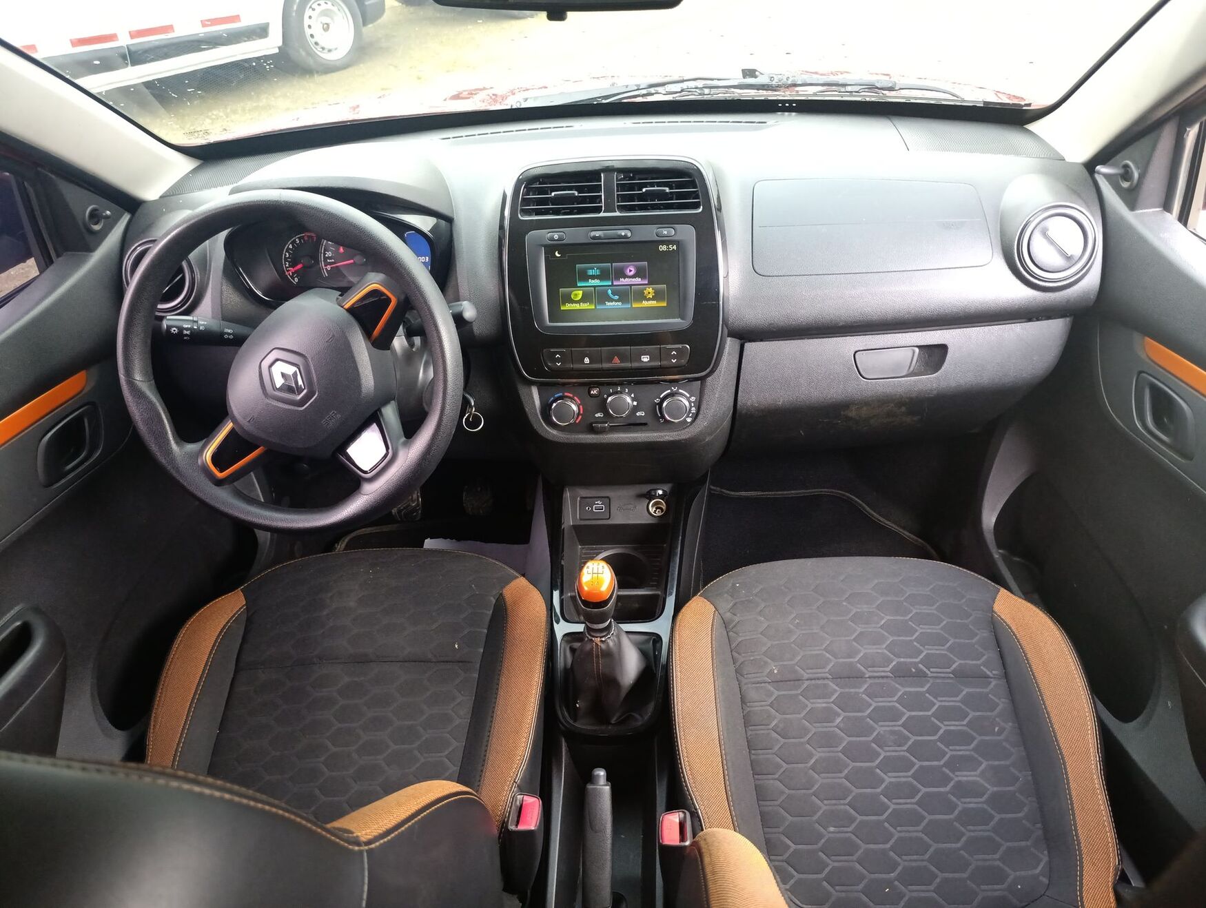 Renault - Kwid - 2022 image number 11