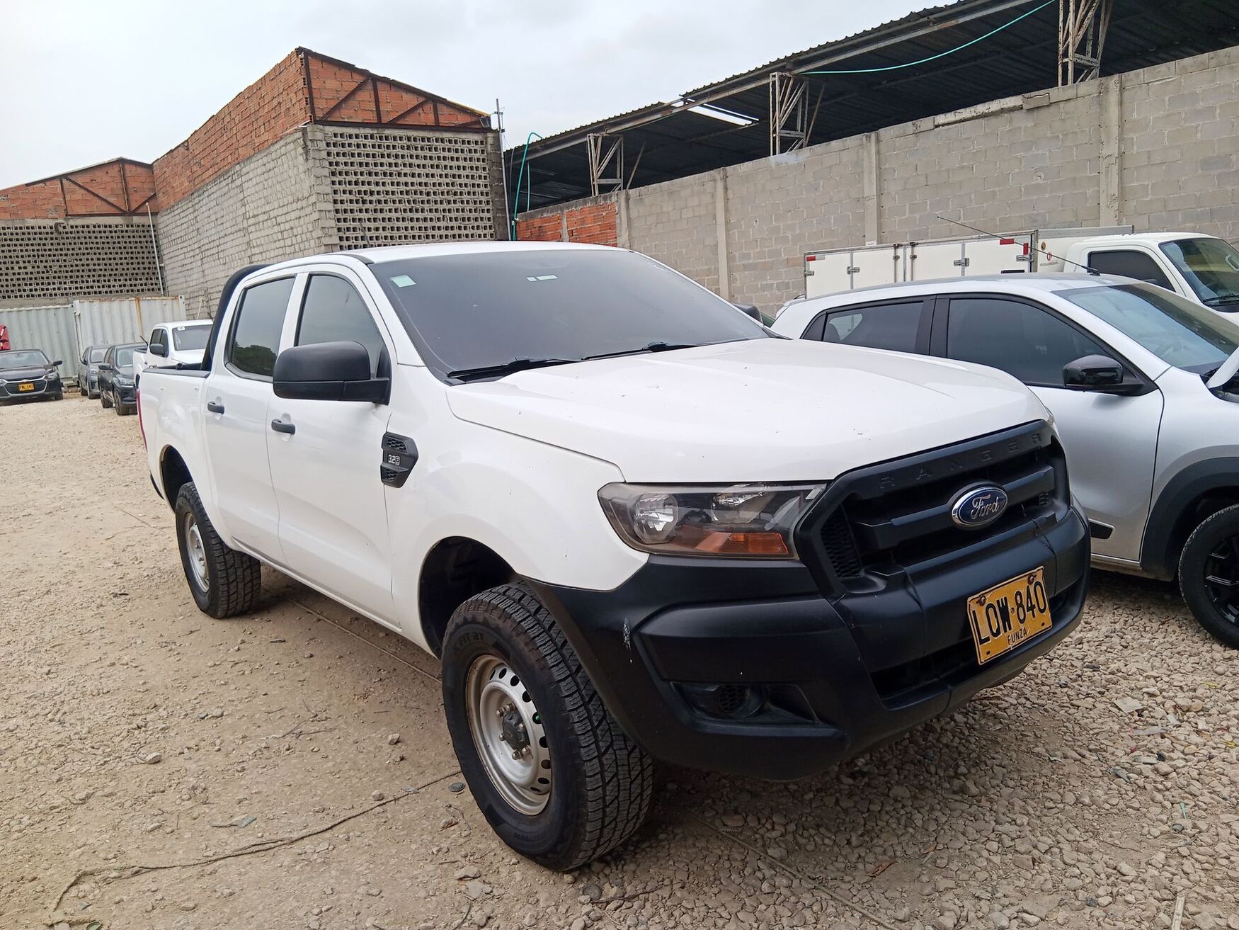 Ford - Ranger - 2023 image number 1
