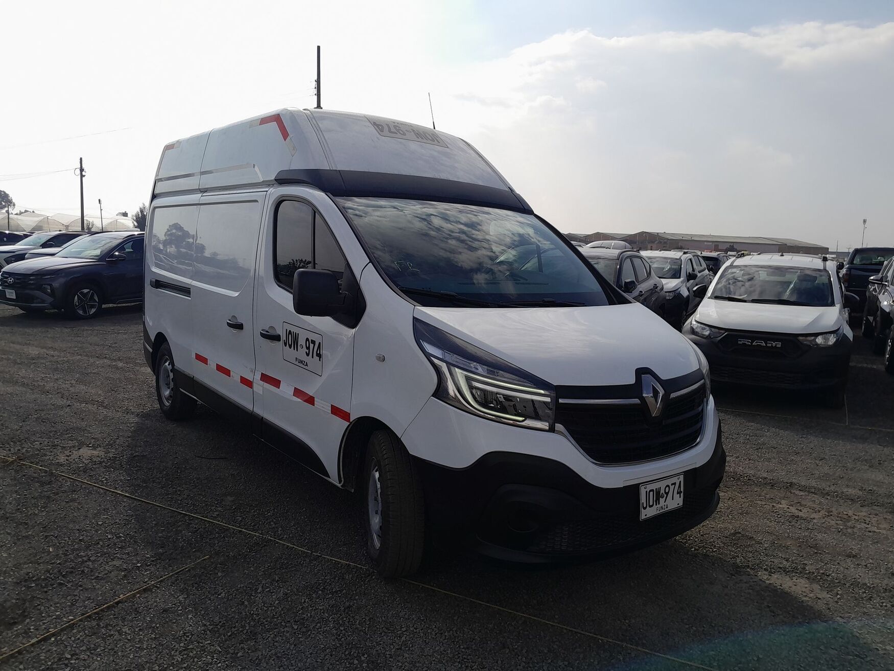 Renault - Trafic - 2021 image number 1