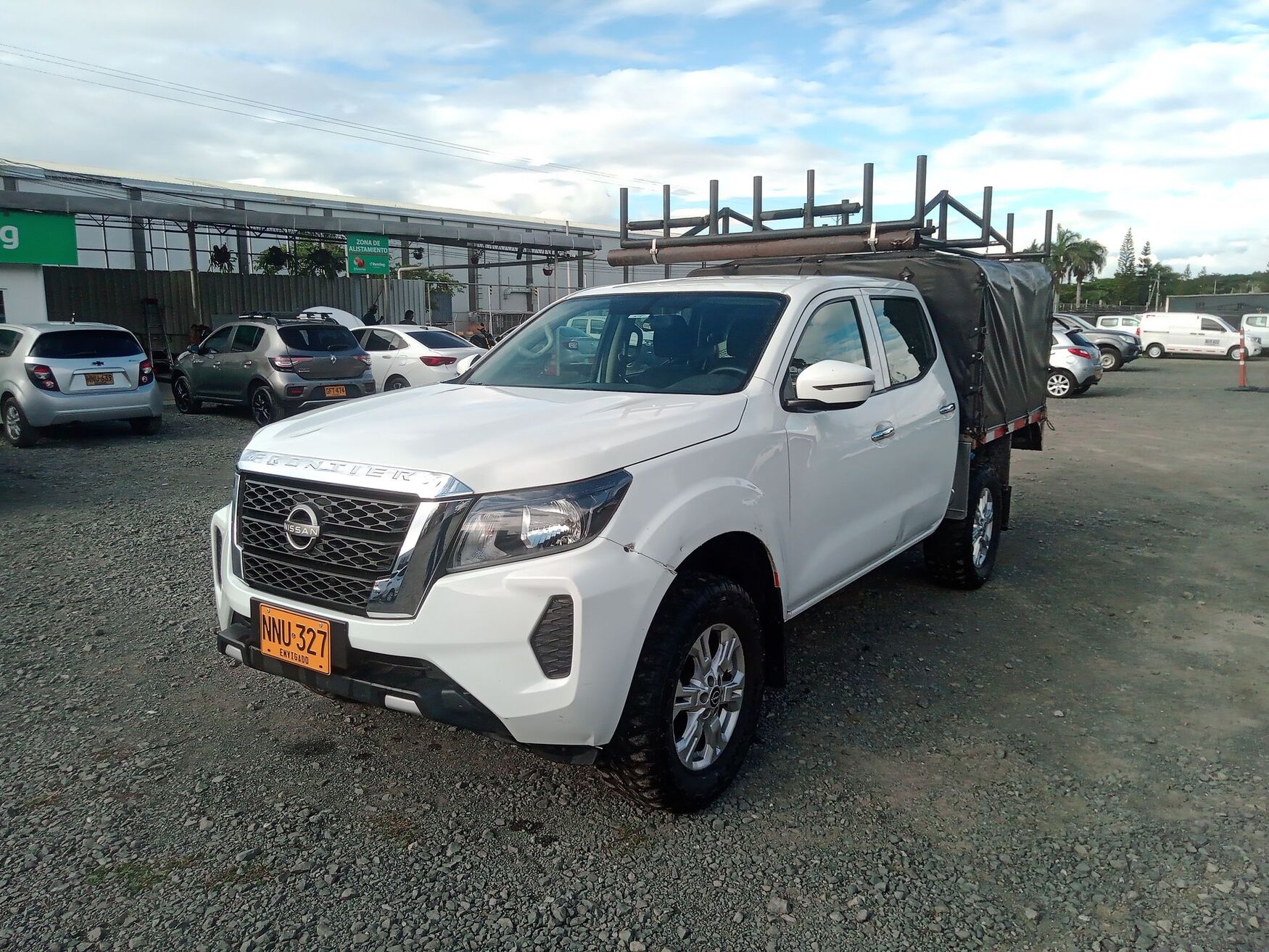 Nissan - Frontier - 2025 image number 5
