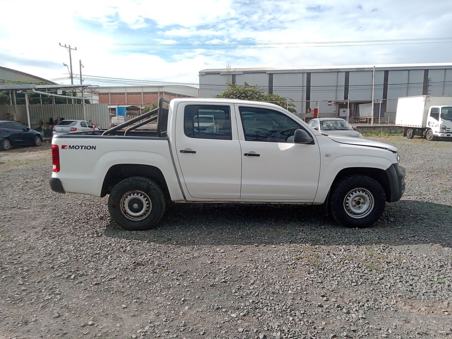 Volkswagen - Amarok - 2023 image number 10
