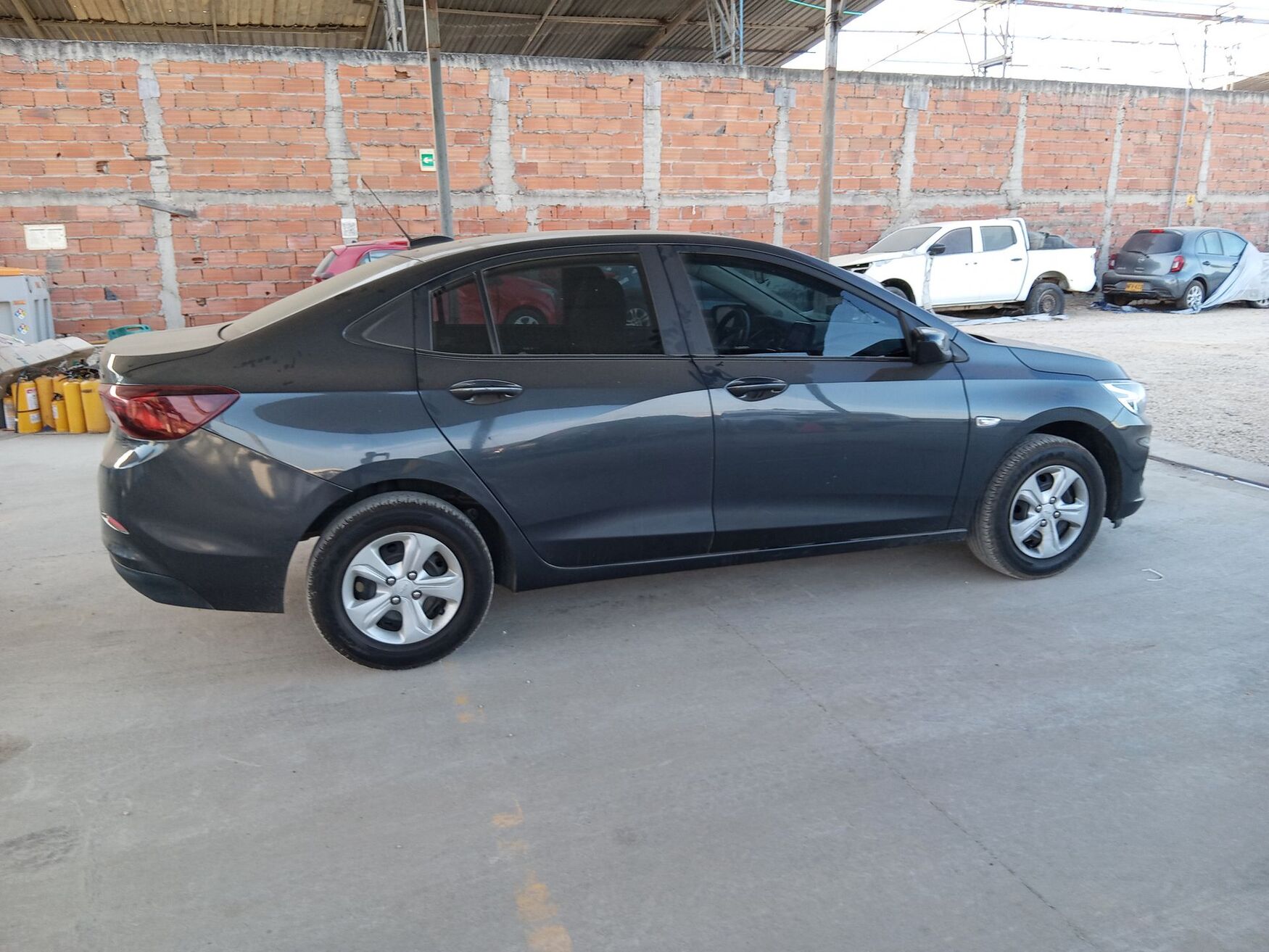 Chevrolet - Onix - 2025 image number 10