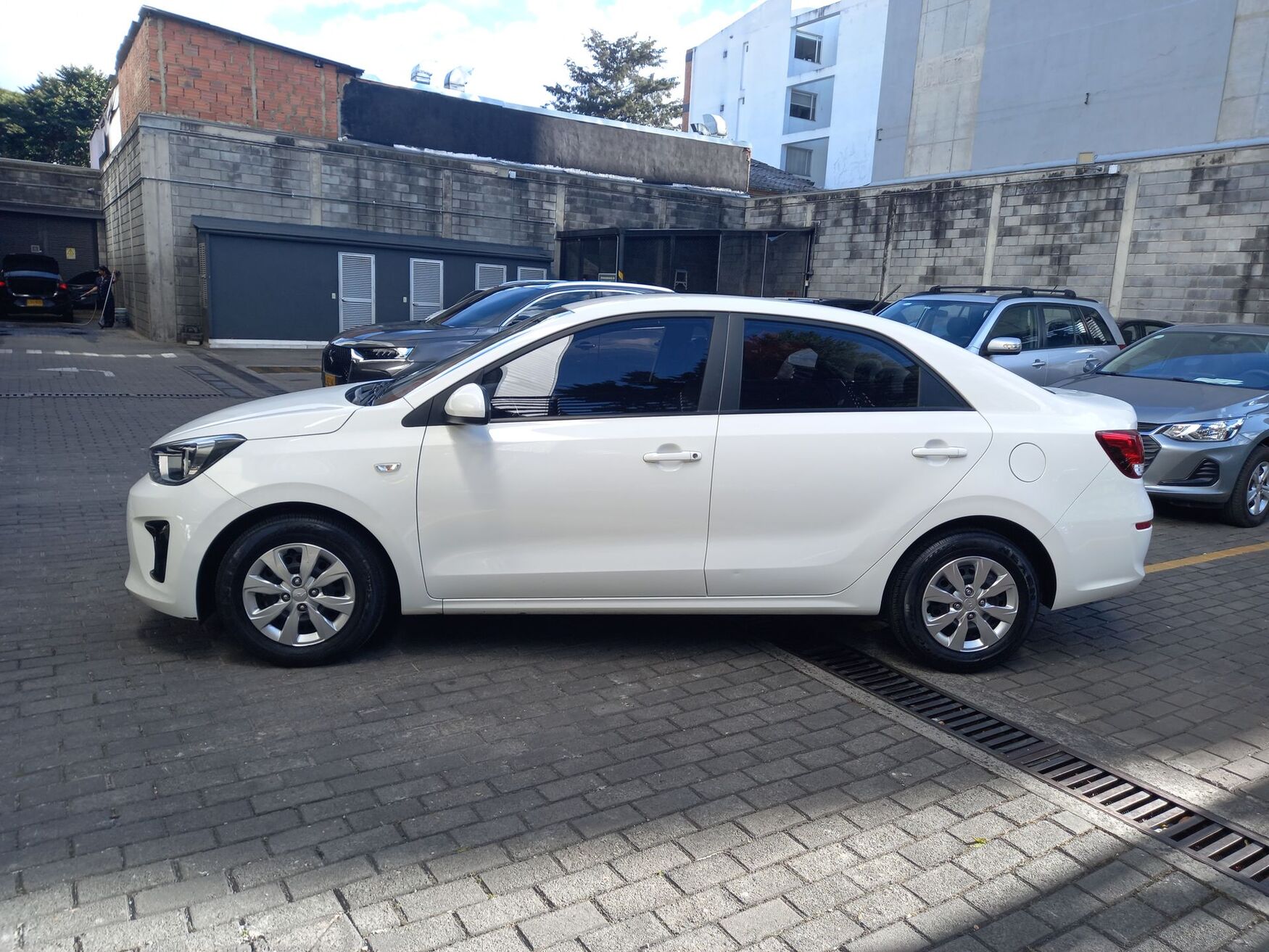 Kia - Soluto - 2026 image number 6