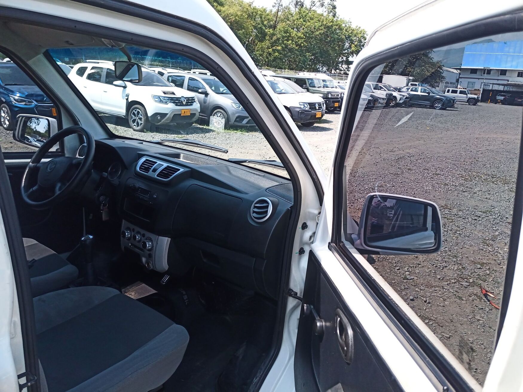 DFSK - K05S - 2023 image number 2