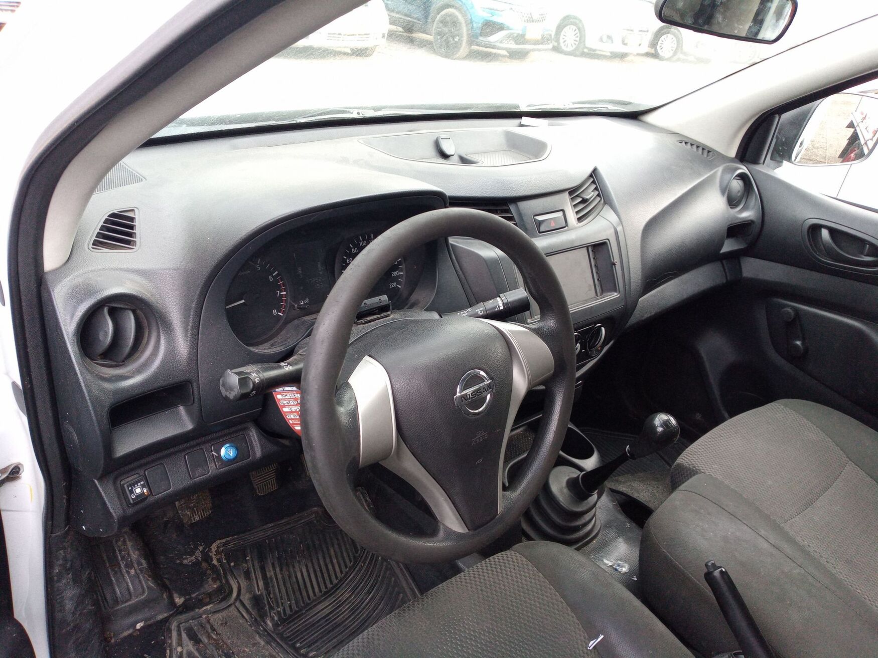 Nissan - Frontier - 2019 image number 11