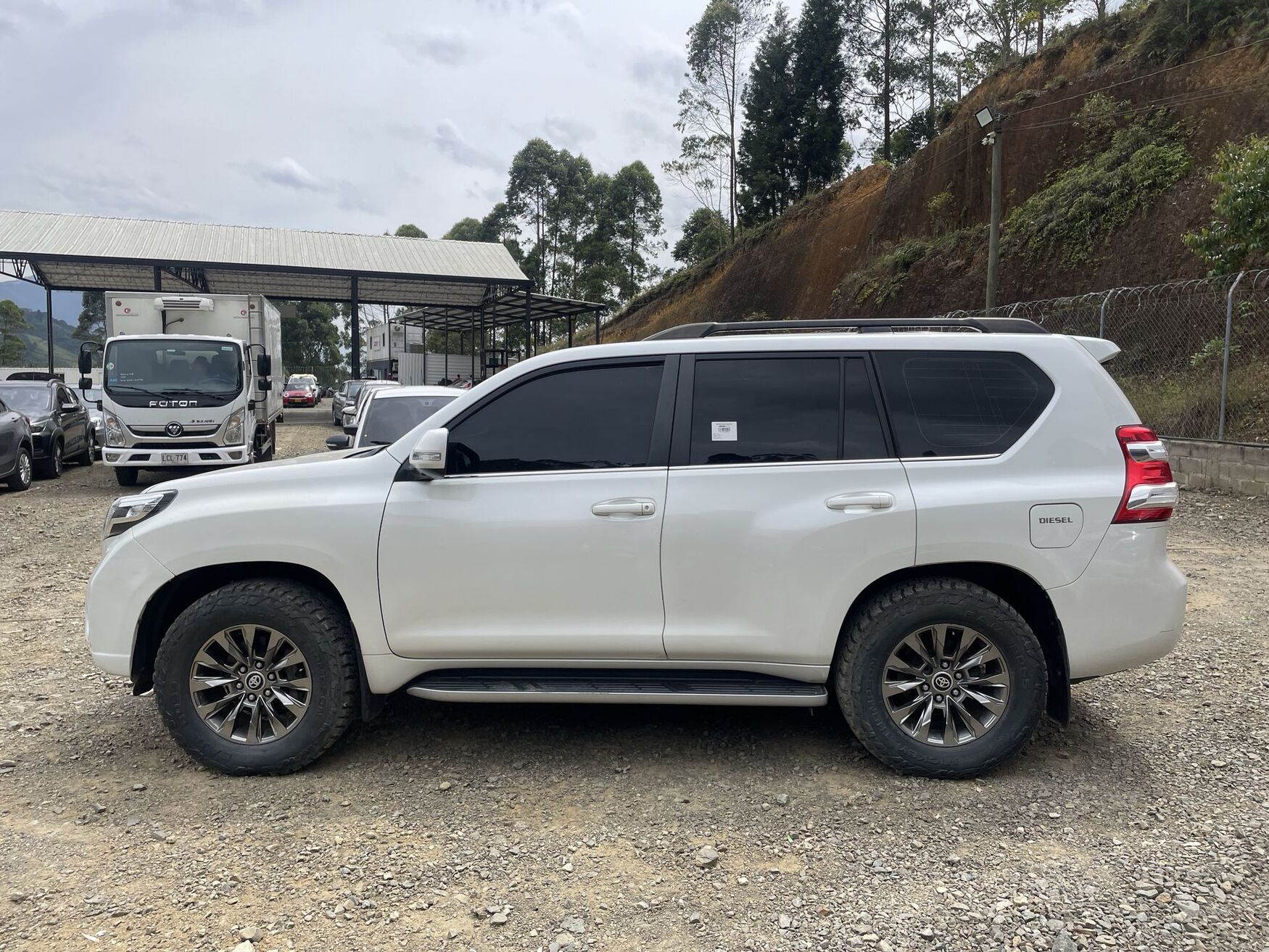 Toyota - LandCruiser 300 - 2017 image number 6