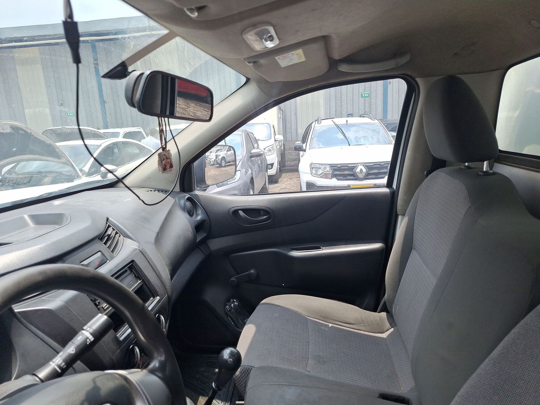 Nissan - Frontier - 2019 image number 3