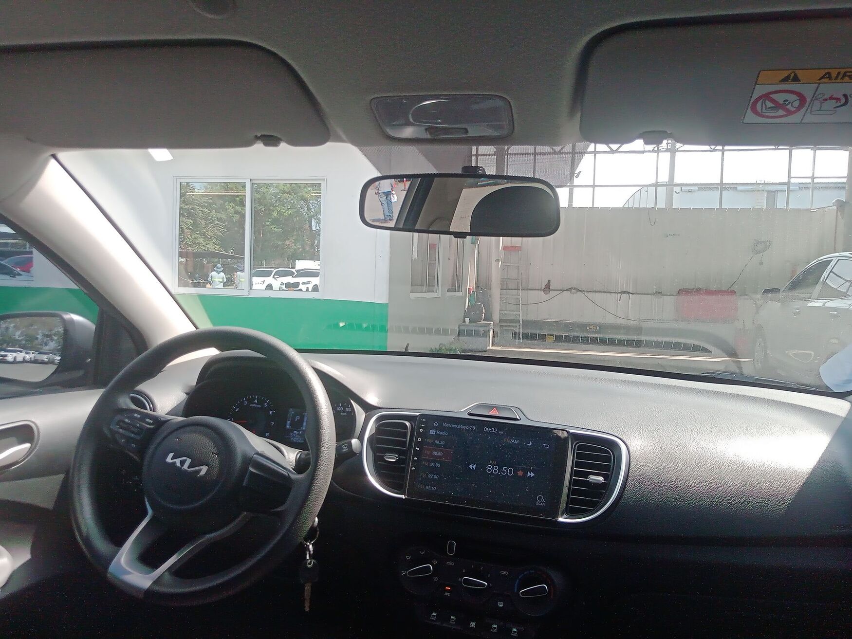 Kia - Soluto - 2026 image number 11