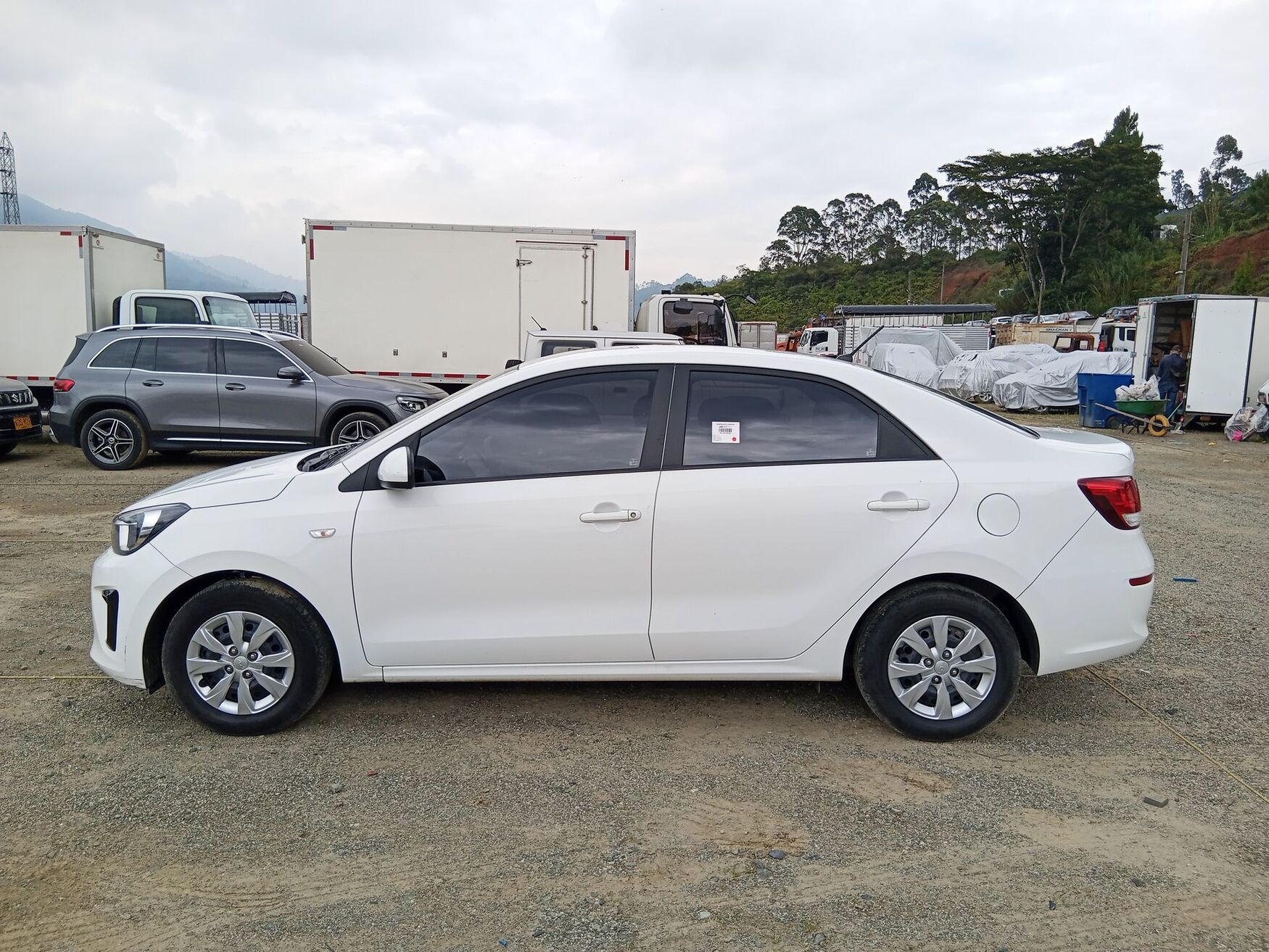 Kia - Soluto - 2026 image number 6